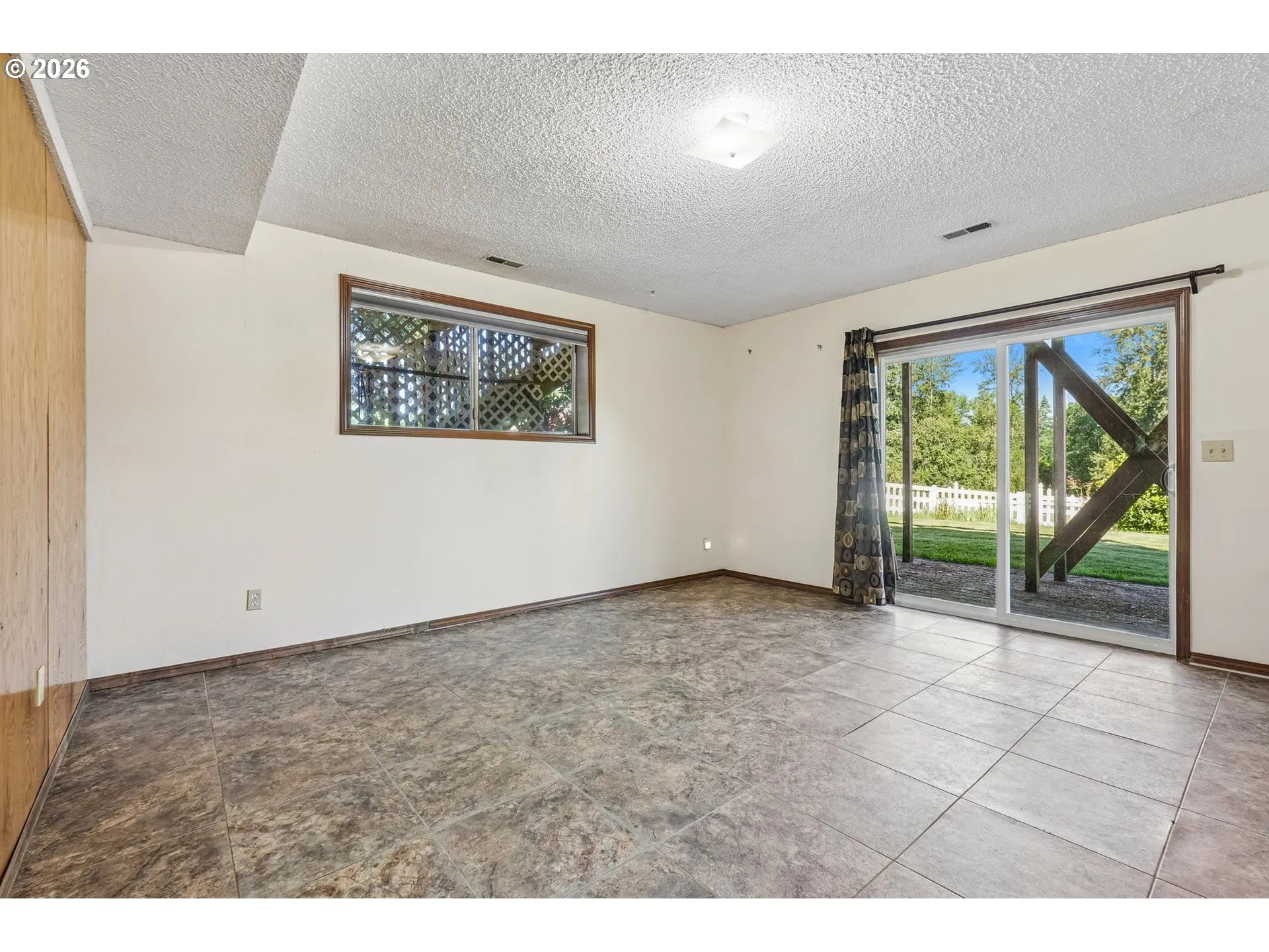 Bonus Room