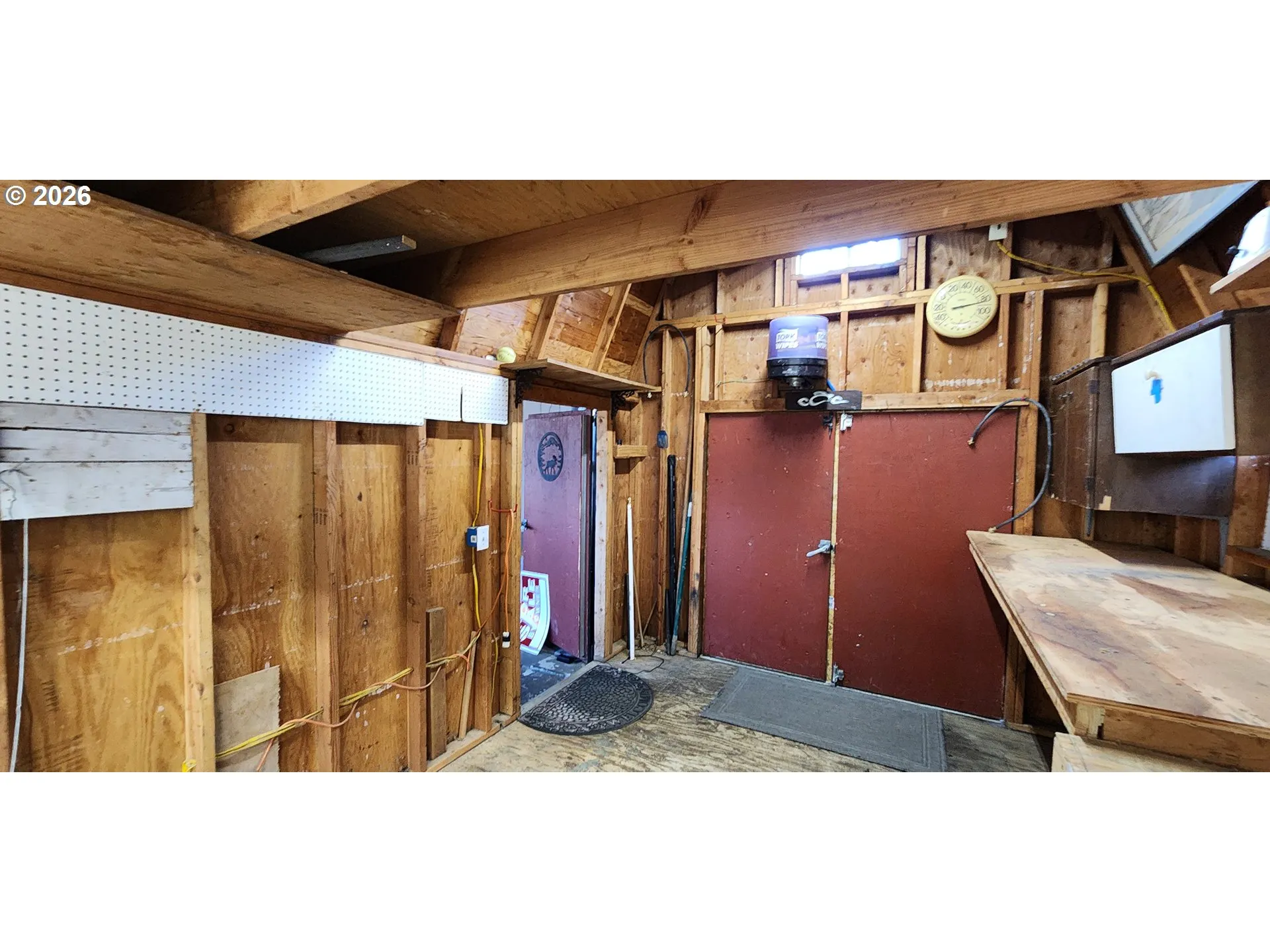 Shop-Finished