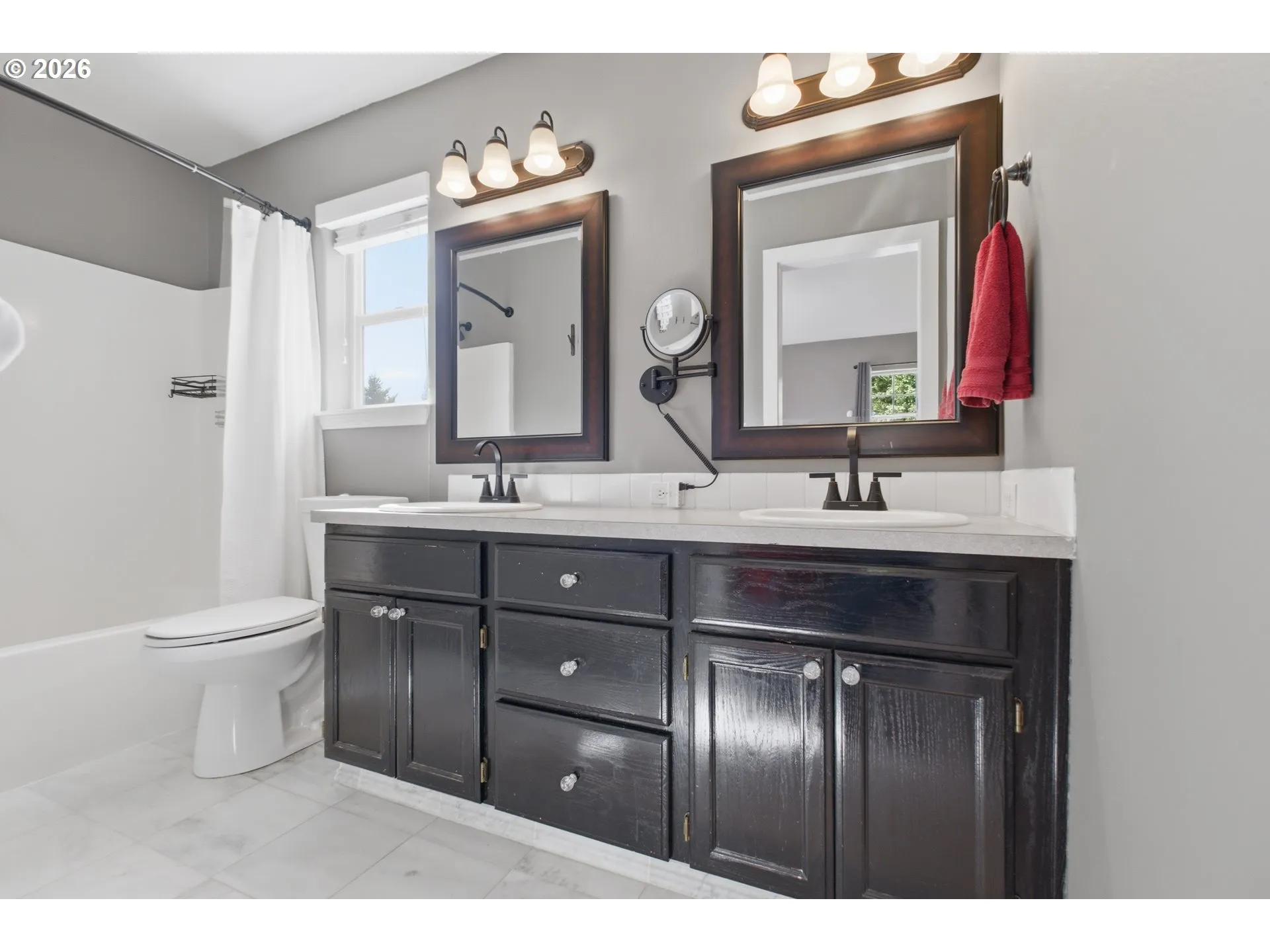 Owner's Suite Bathroom