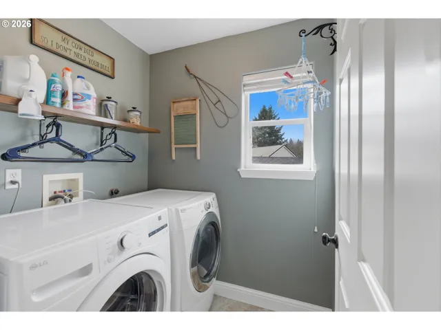 Laundry-Upper