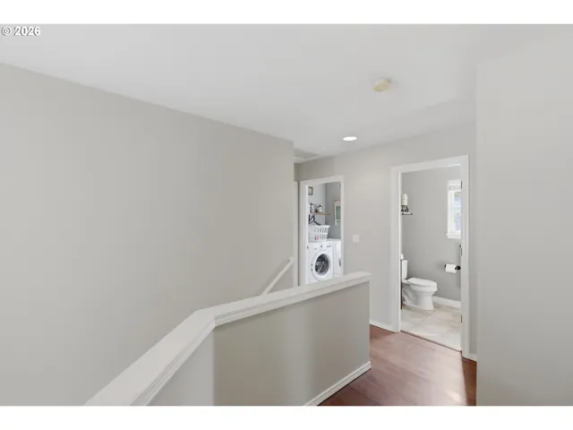 Hallway-Wide Angle/Fisheye