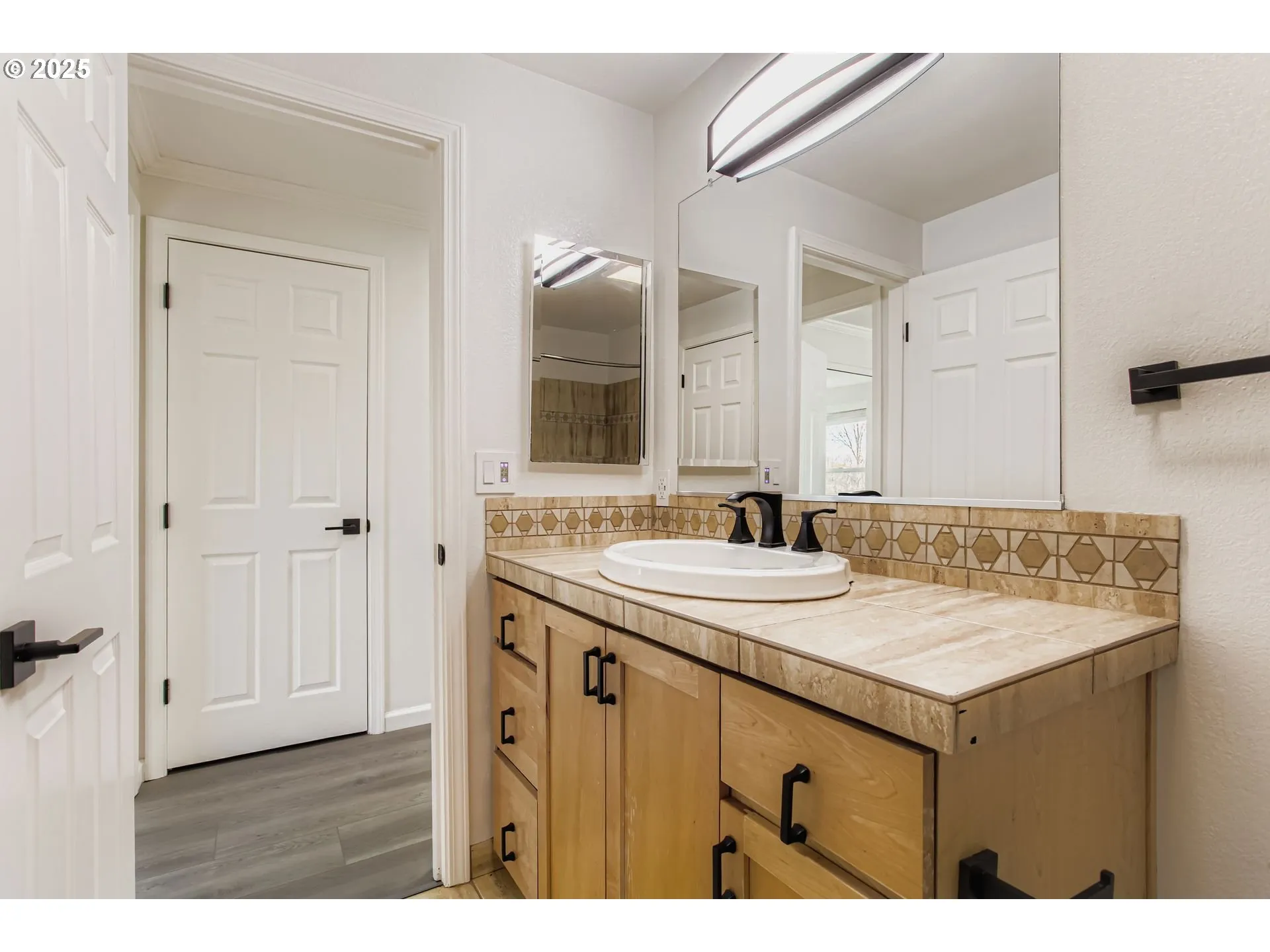 Bathroom, Attached