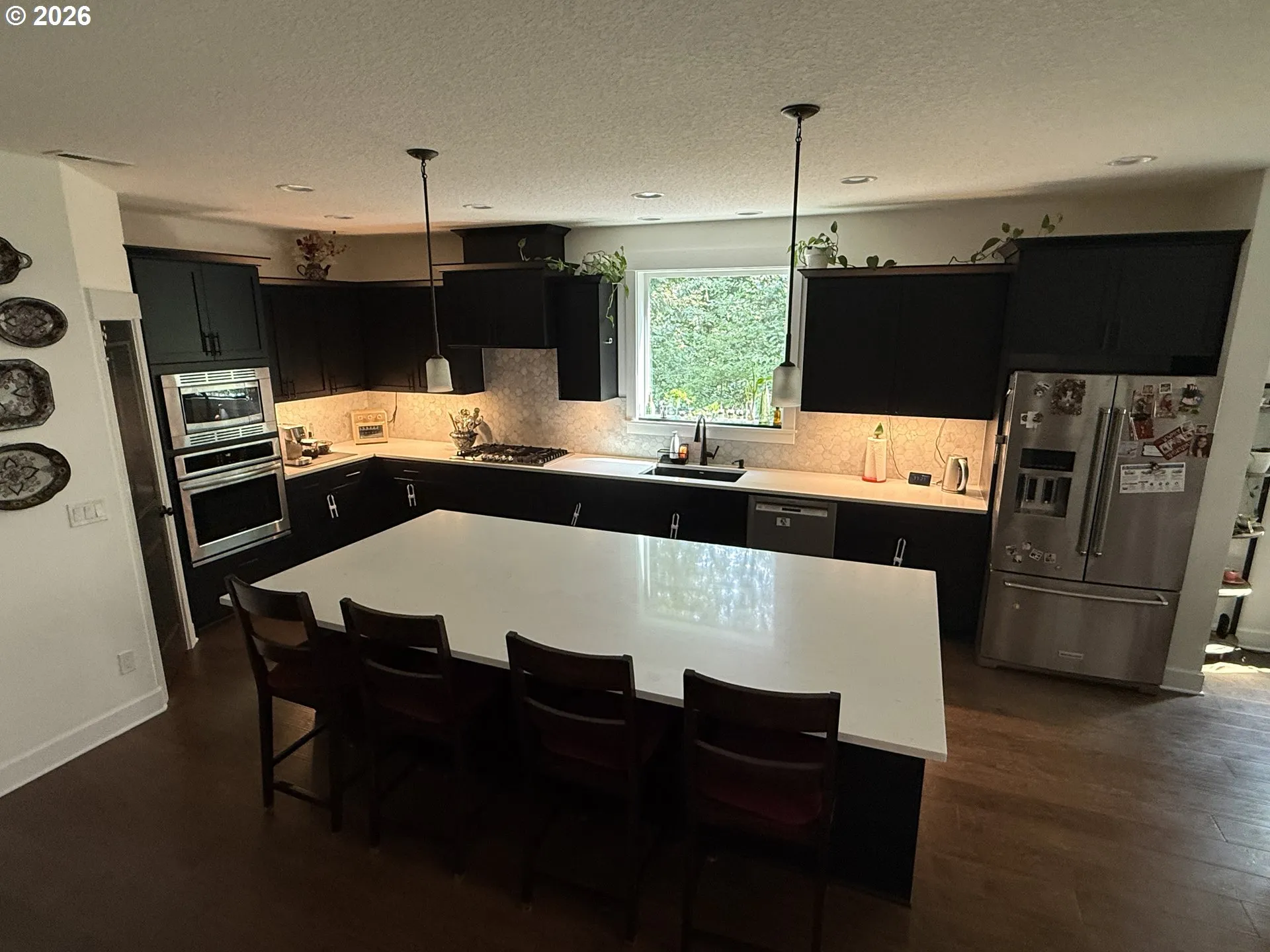 Kitchen-Island