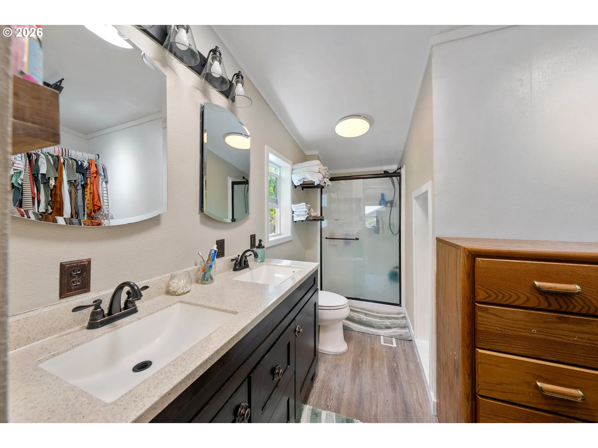 Primary Bedroom-Attached Bathroom