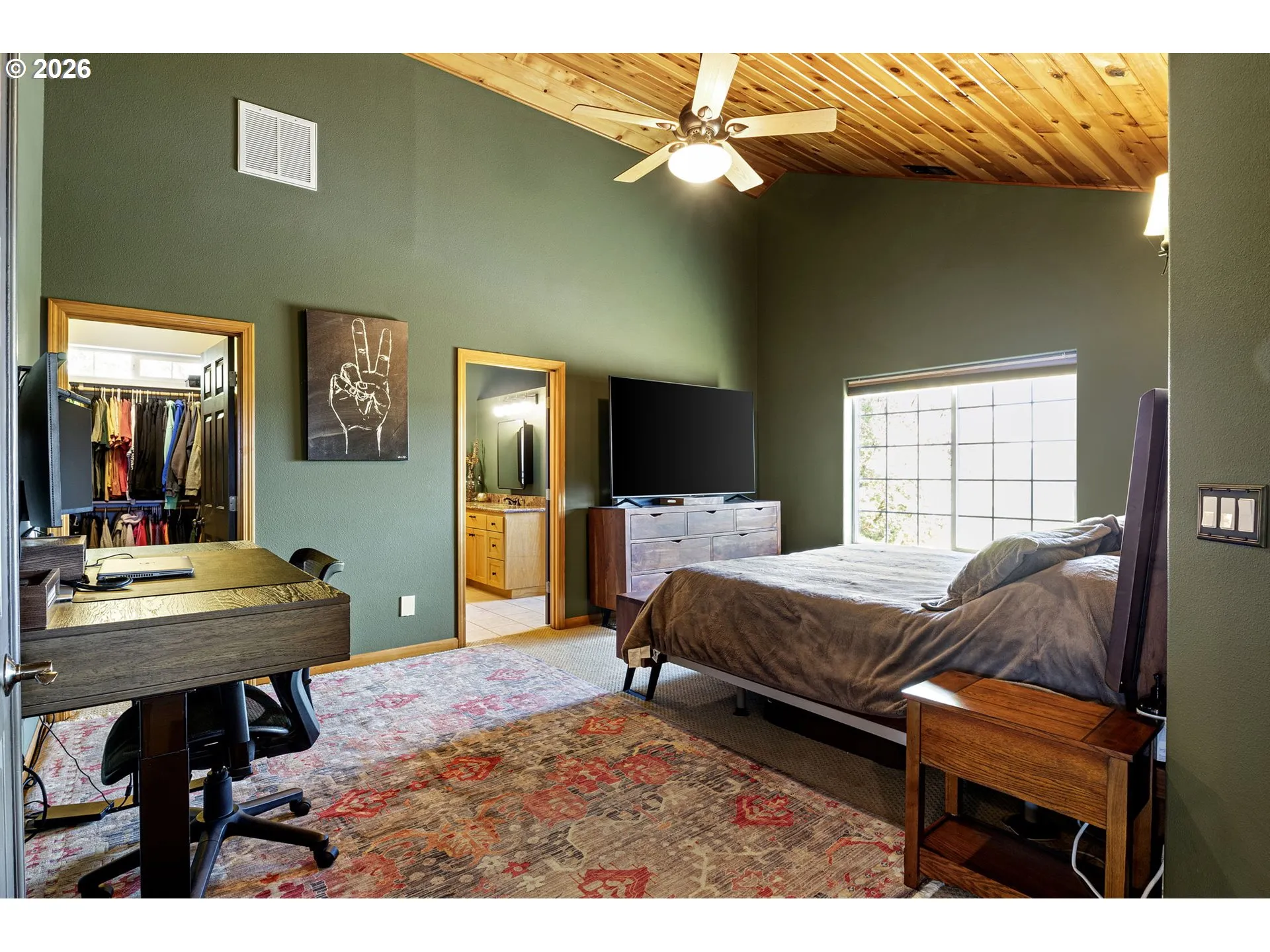 Bedroom, Primary-Main
