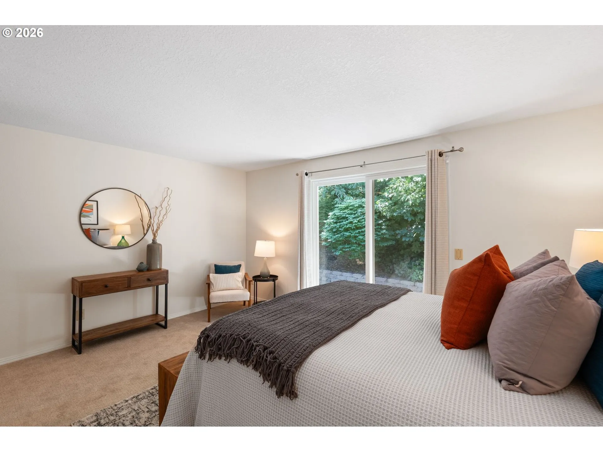 Bedroom, Primary