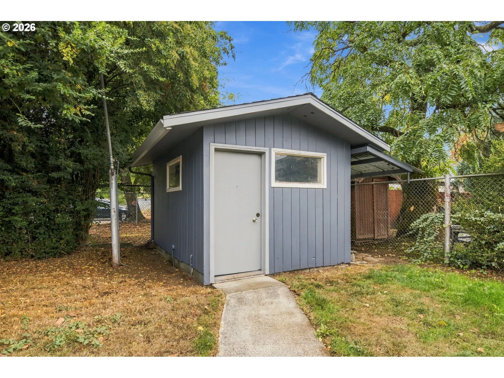 Shed