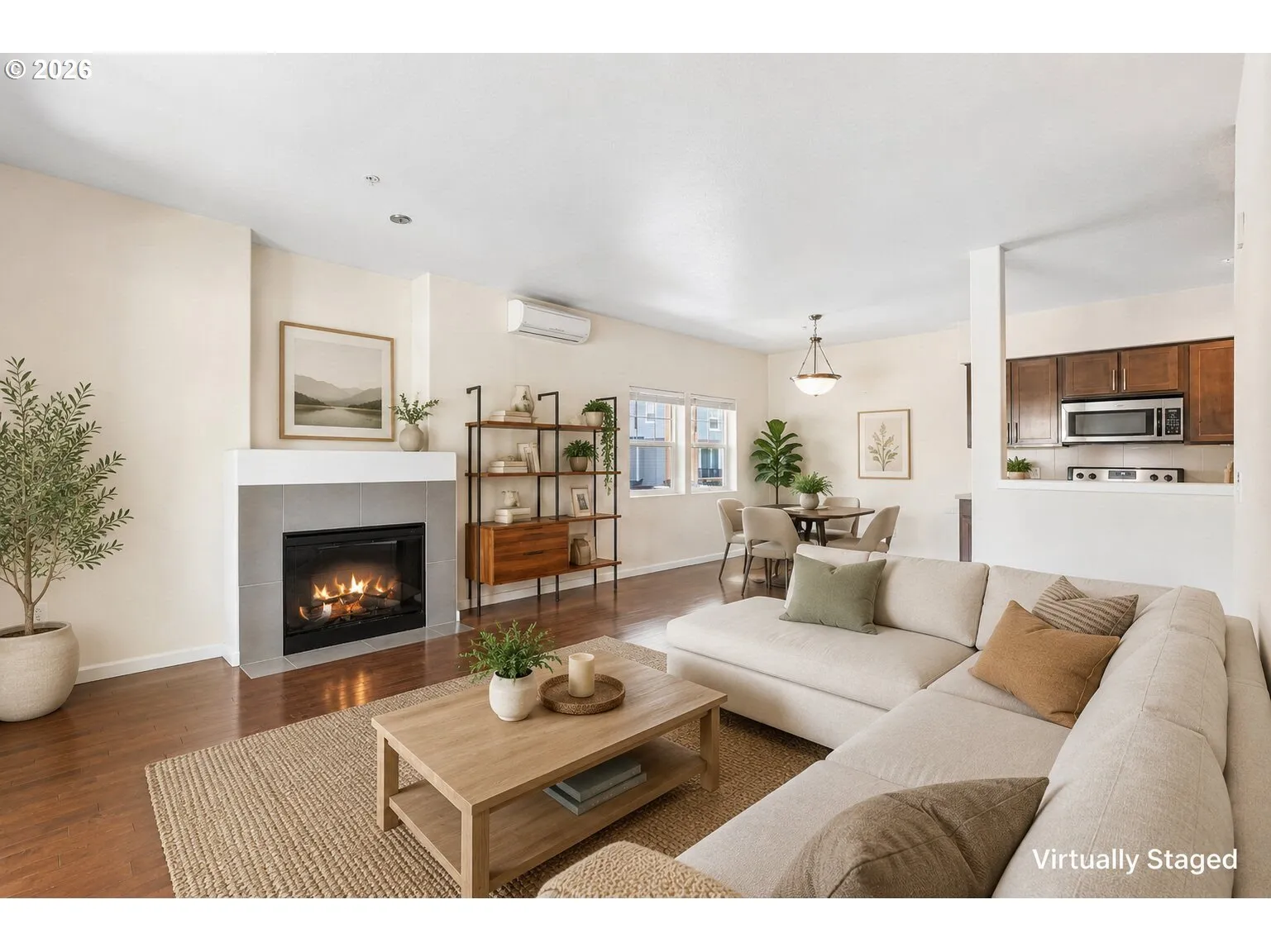 Living Room-Fireplace