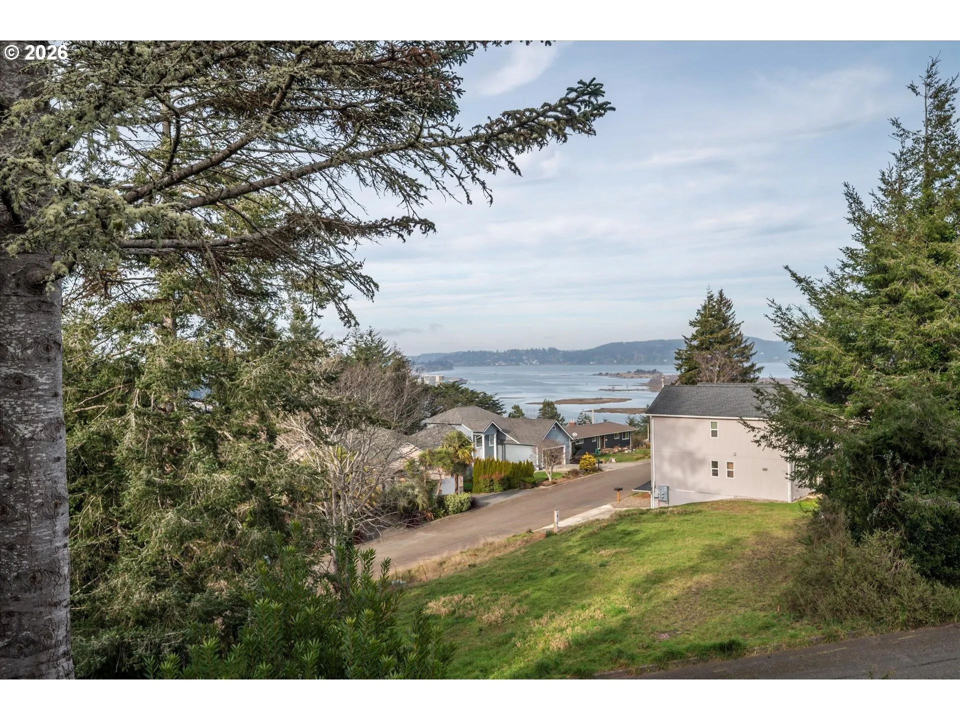 View-Bay