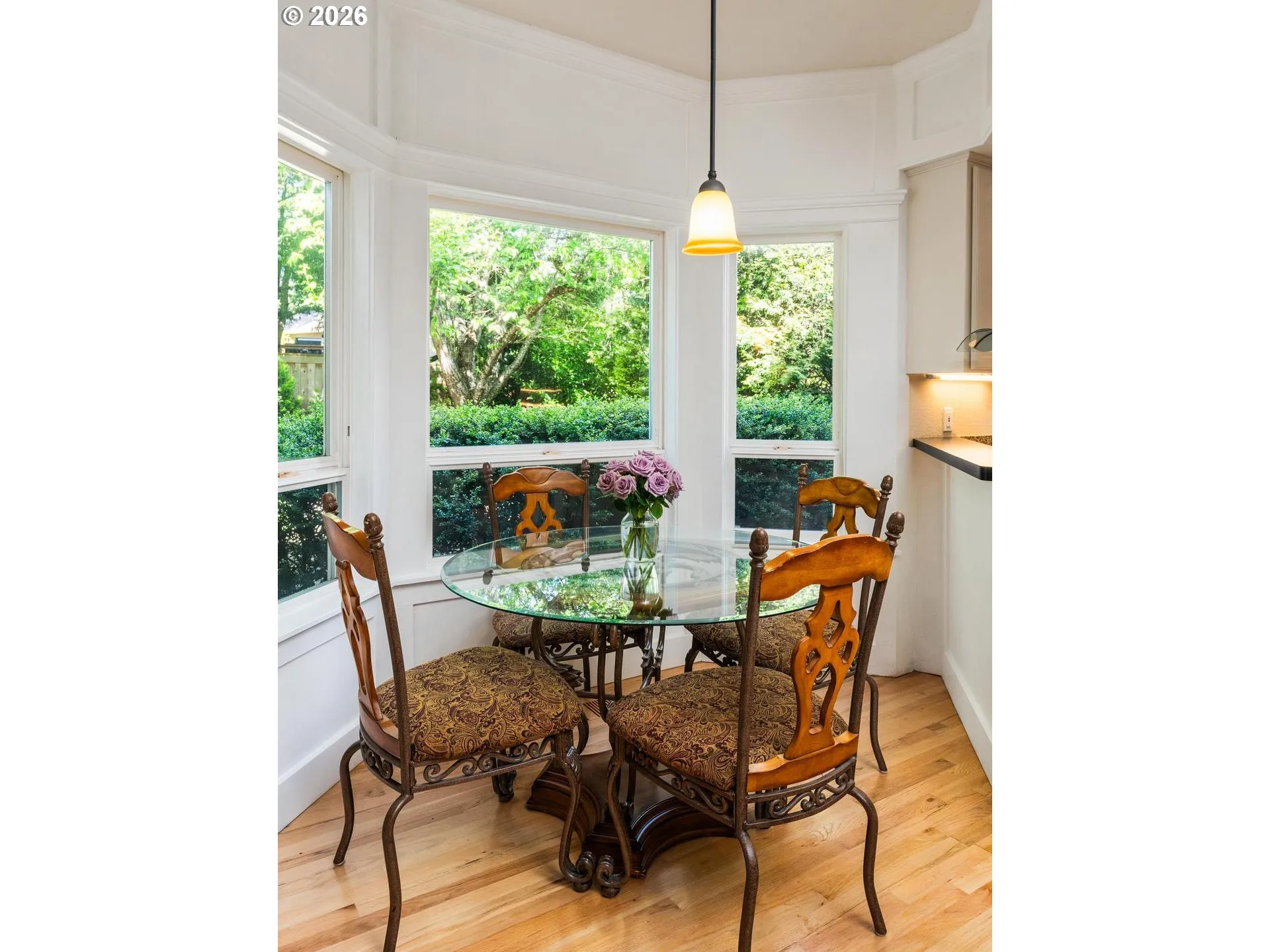 Kitchen-Eating Area