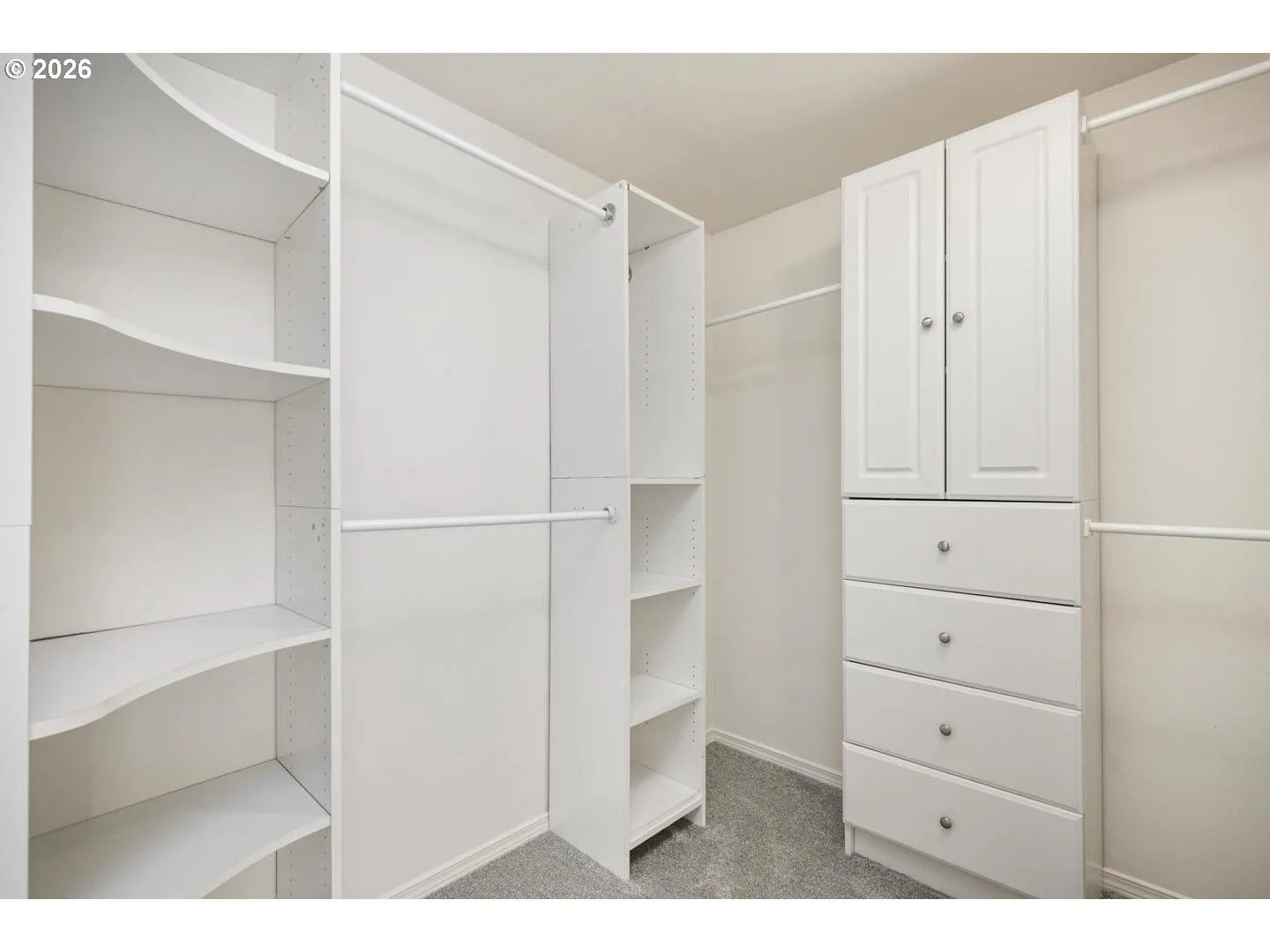 Bedroom, Primary-Walk-In Closet