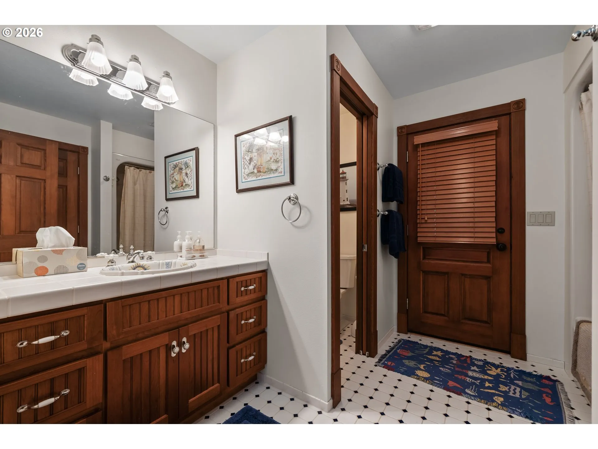 Bathroom-Lower