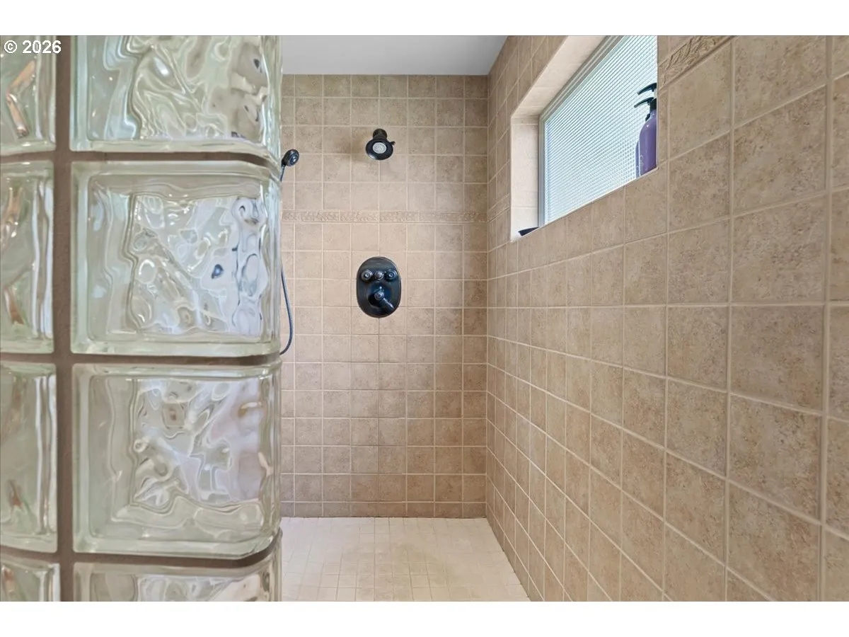 Bathroom, Attached-Walk in Shower
