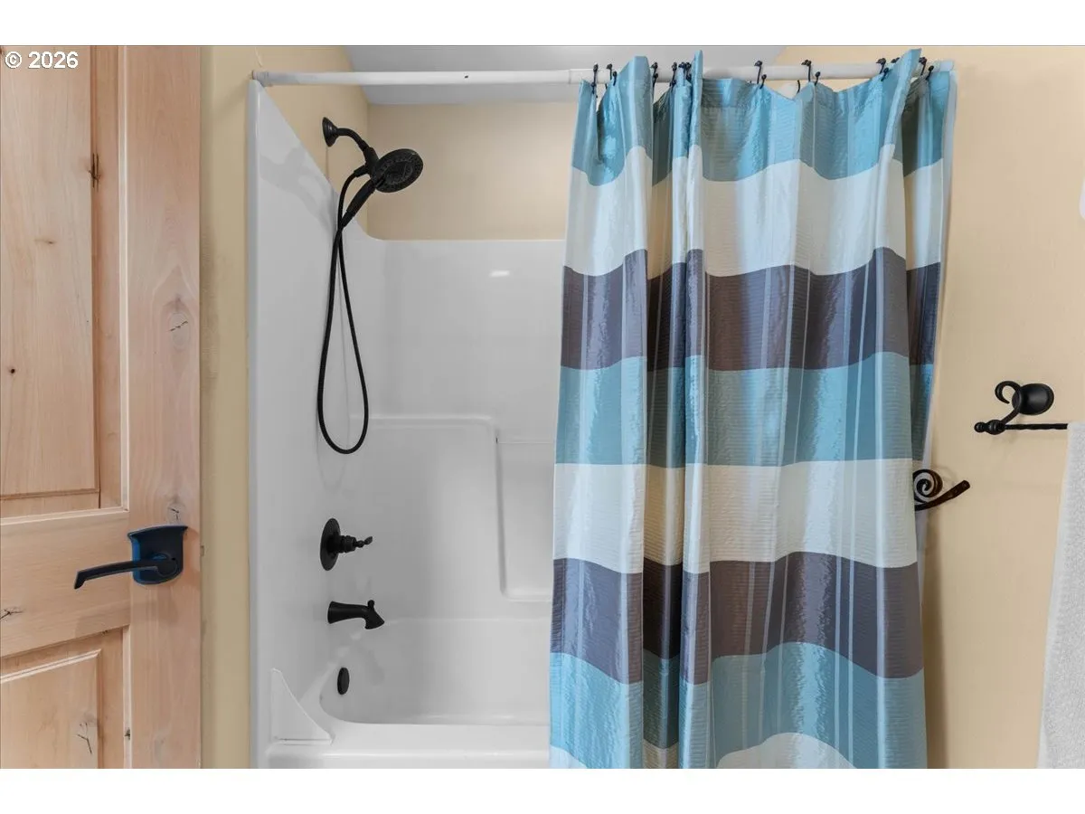 Bathroom-Hall