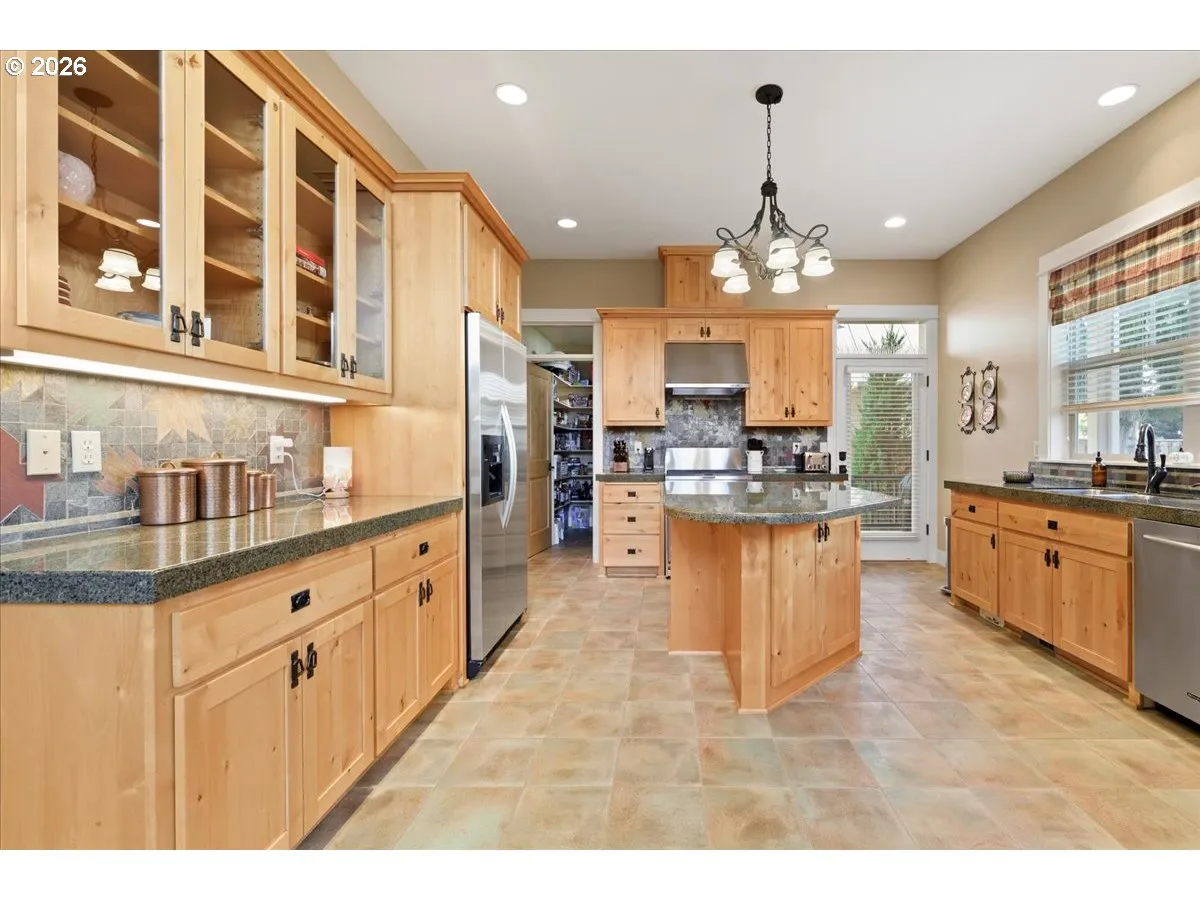Kitchen-Island