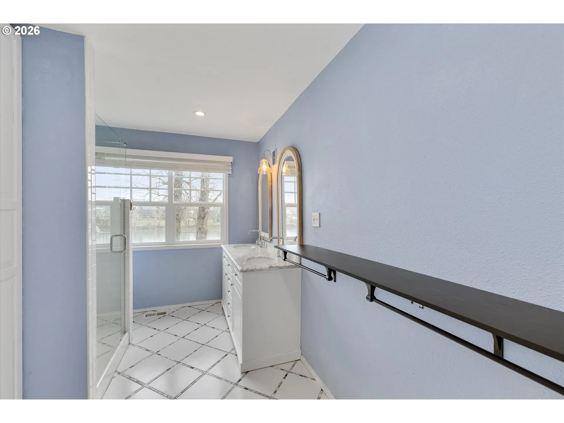 Bathroom, Attached