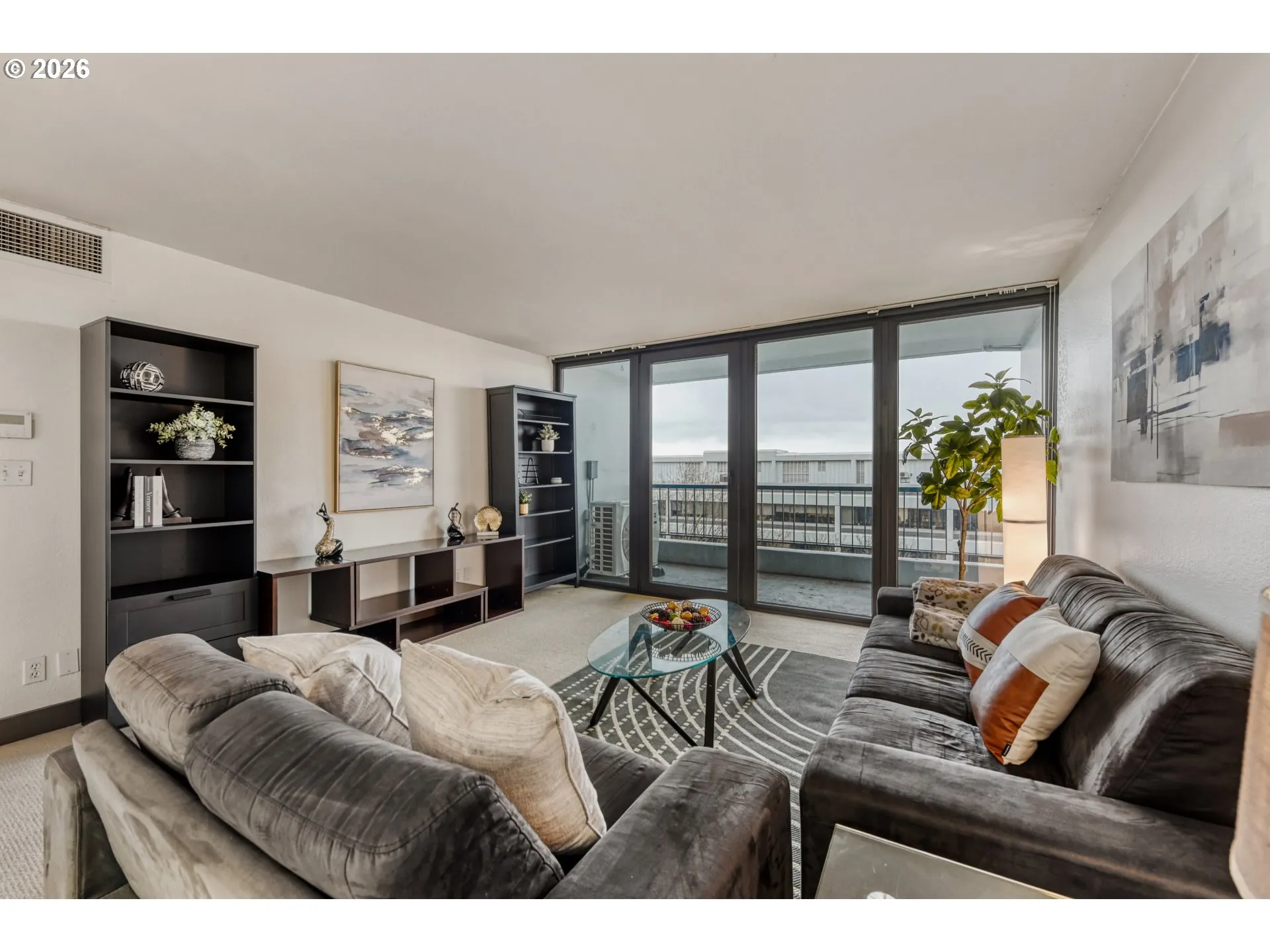 Living Room-Wide Angle/Fisheye