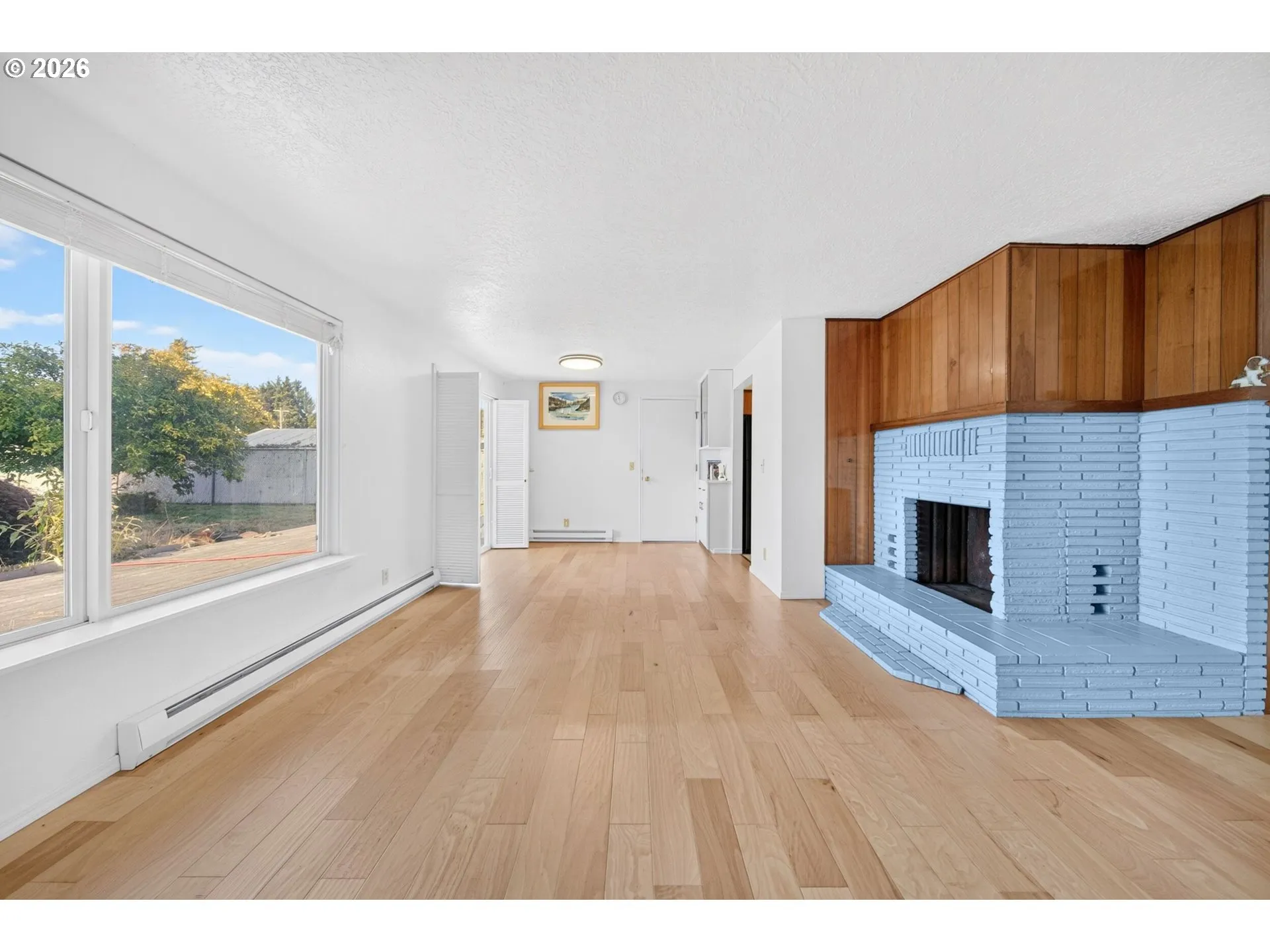 Living Room/Dining Room
