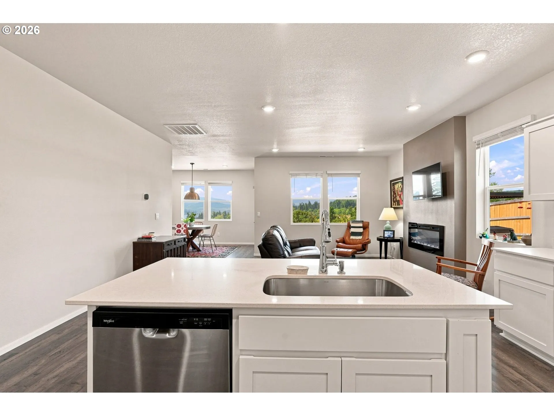 Kitchen/Living Room