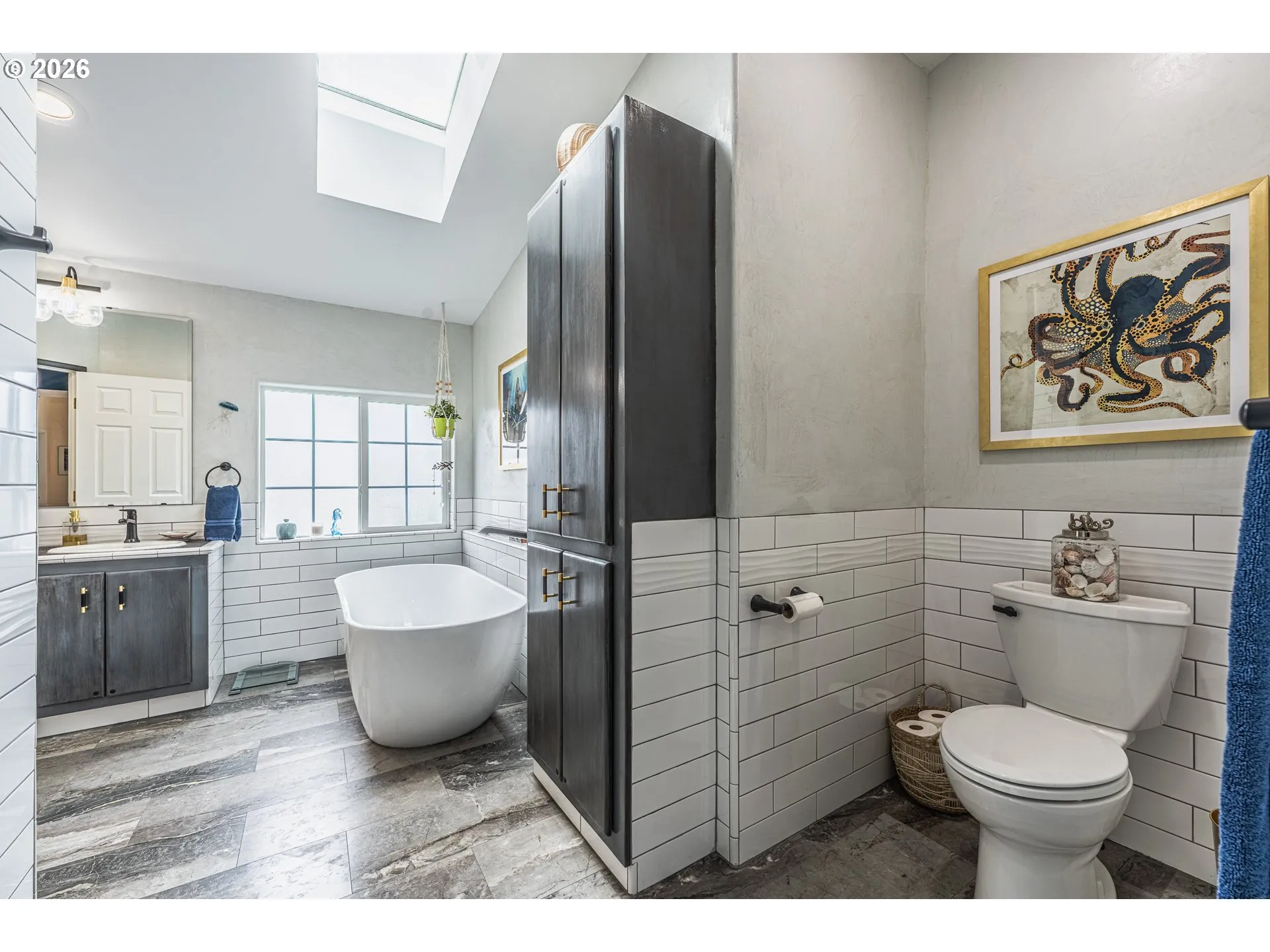 Owner's Suite Bathroom-Garden Tub