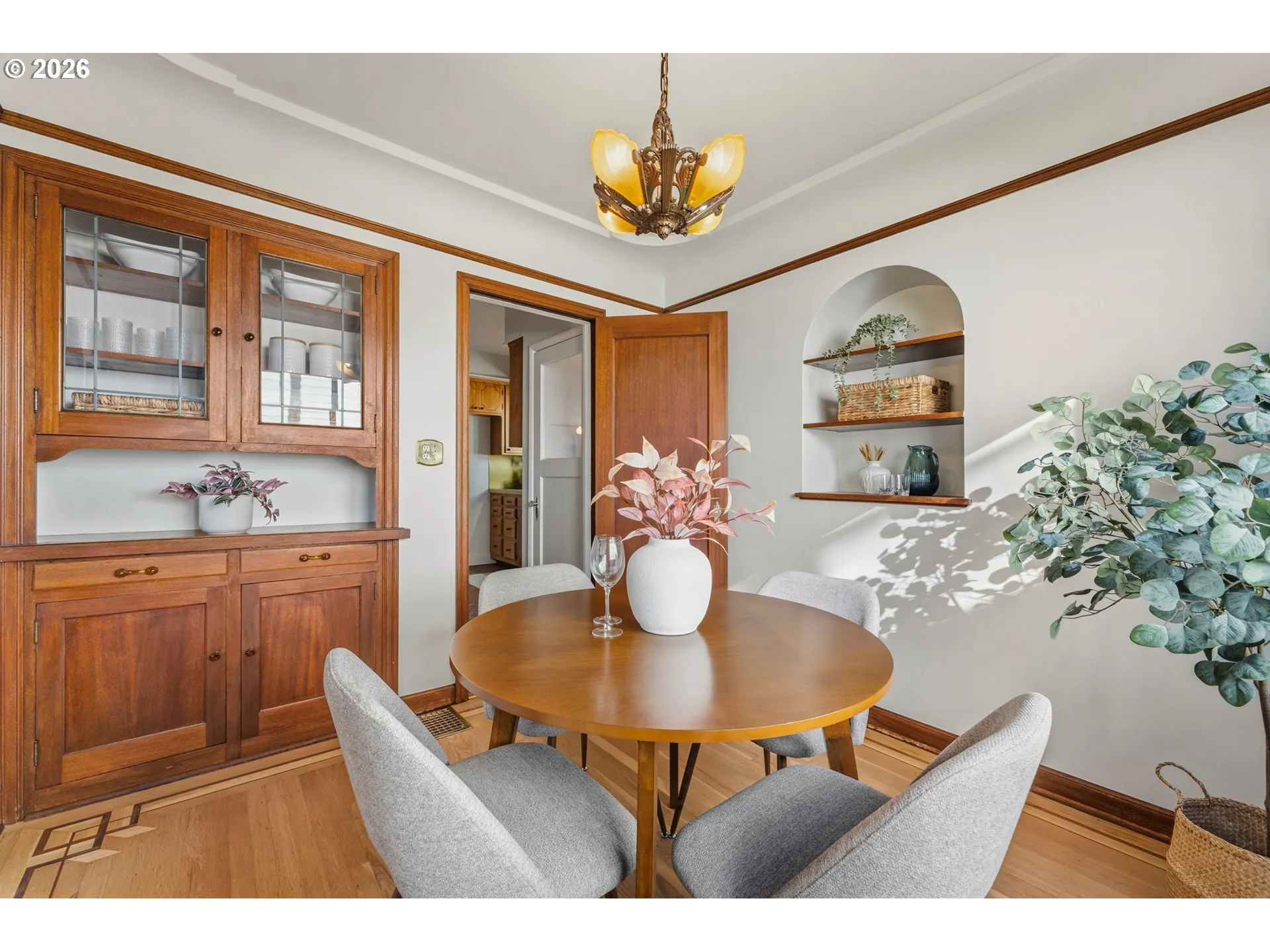 Dining Room-Built-In Cabinets