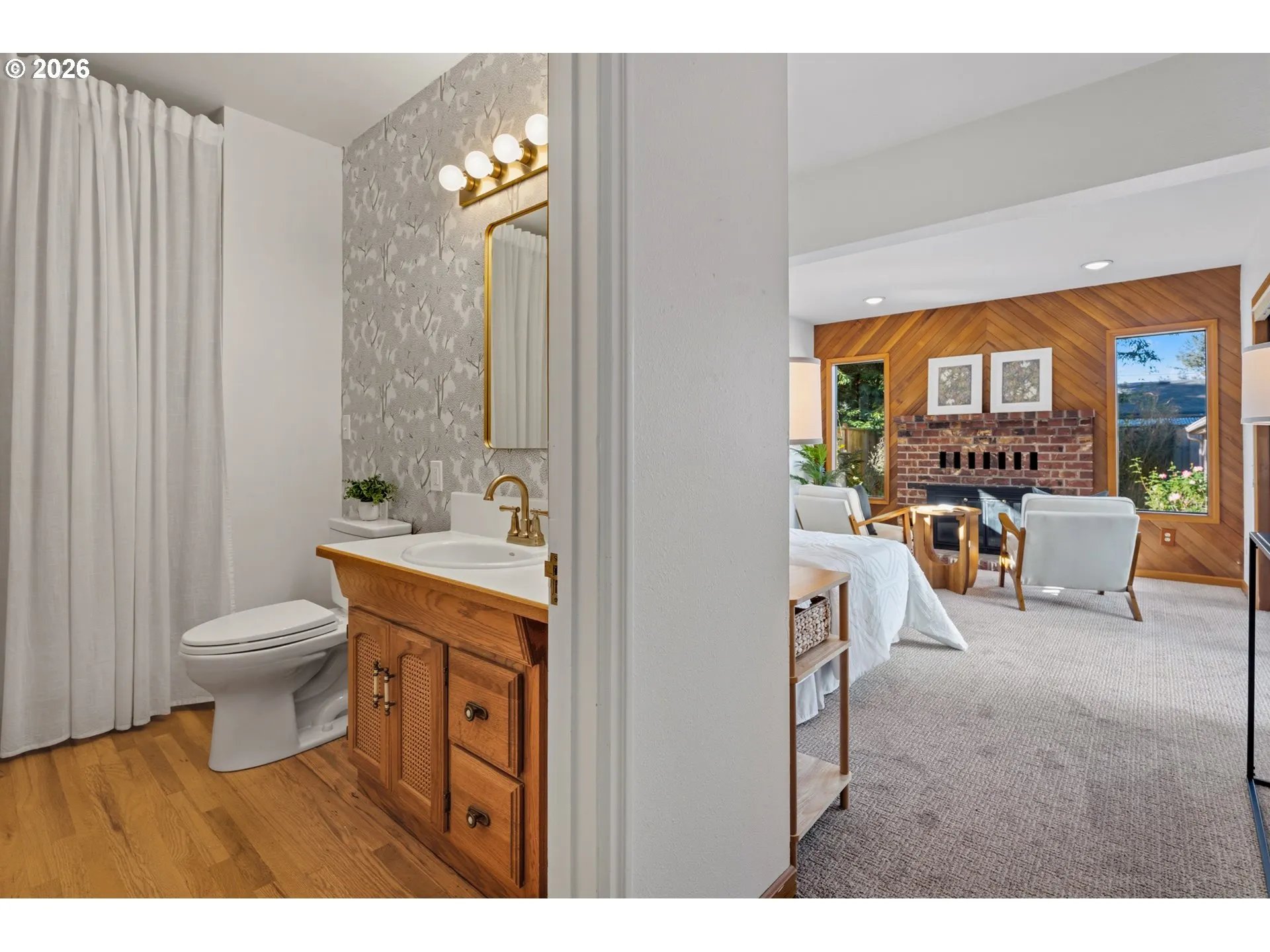 Primary Bedroom-Attached Bathroom