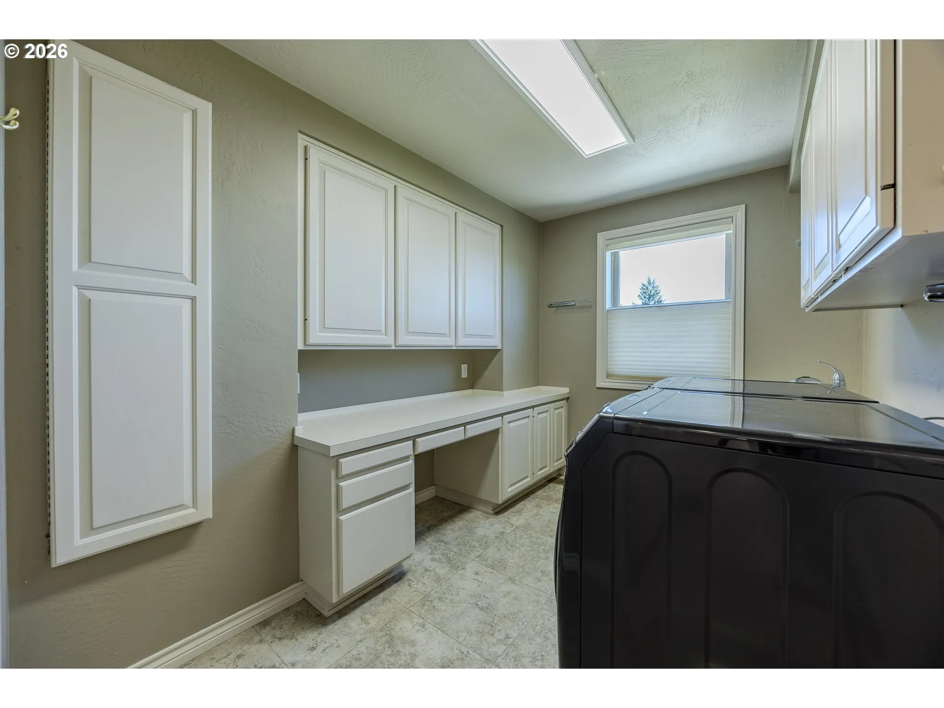 Laundry-Main