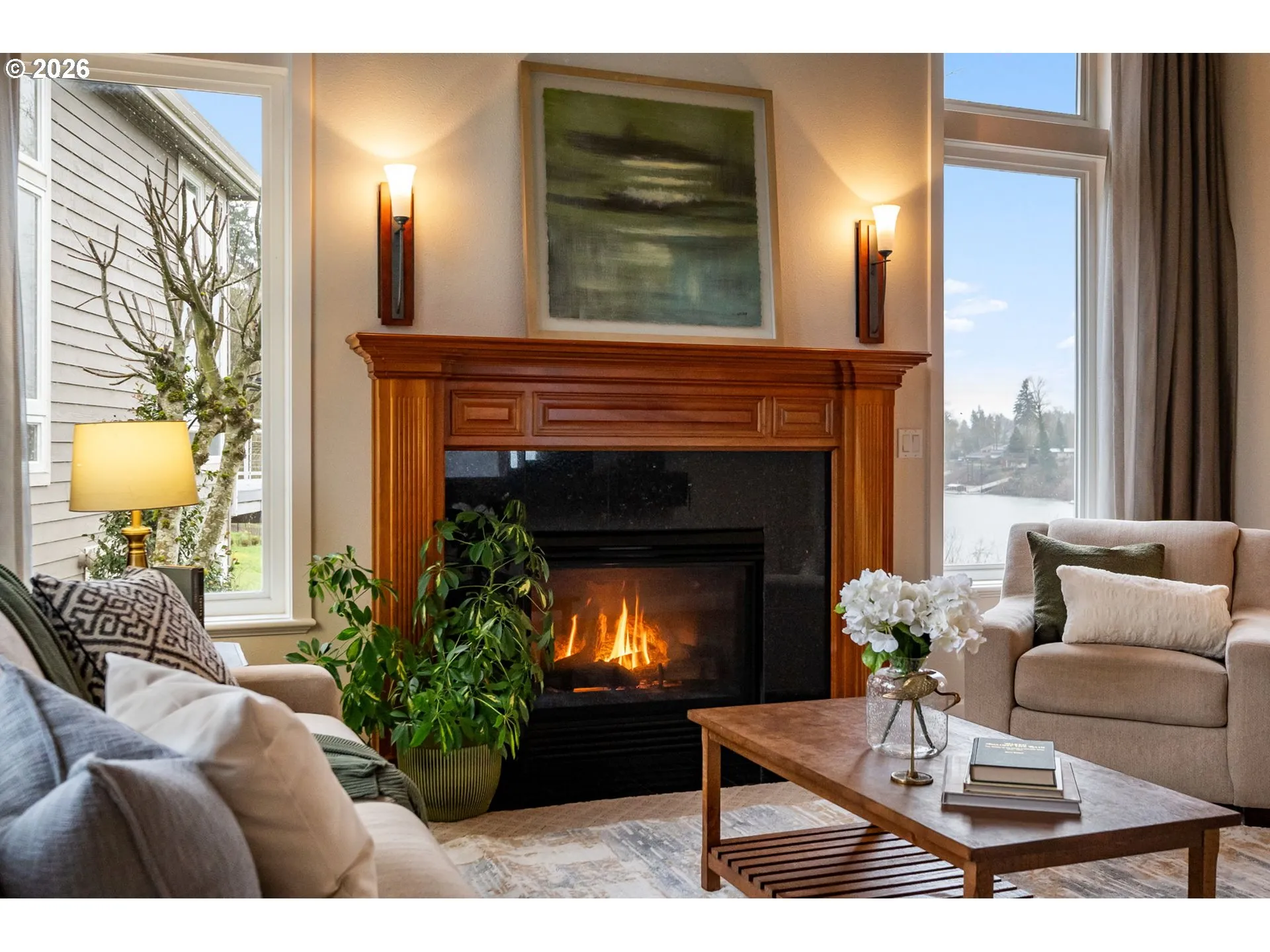 Living Room-Fireplace