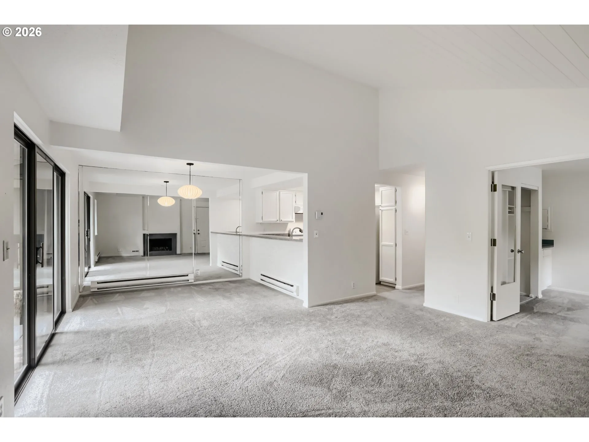 Living Room/Dining Room-Wide Angle/Fisheye