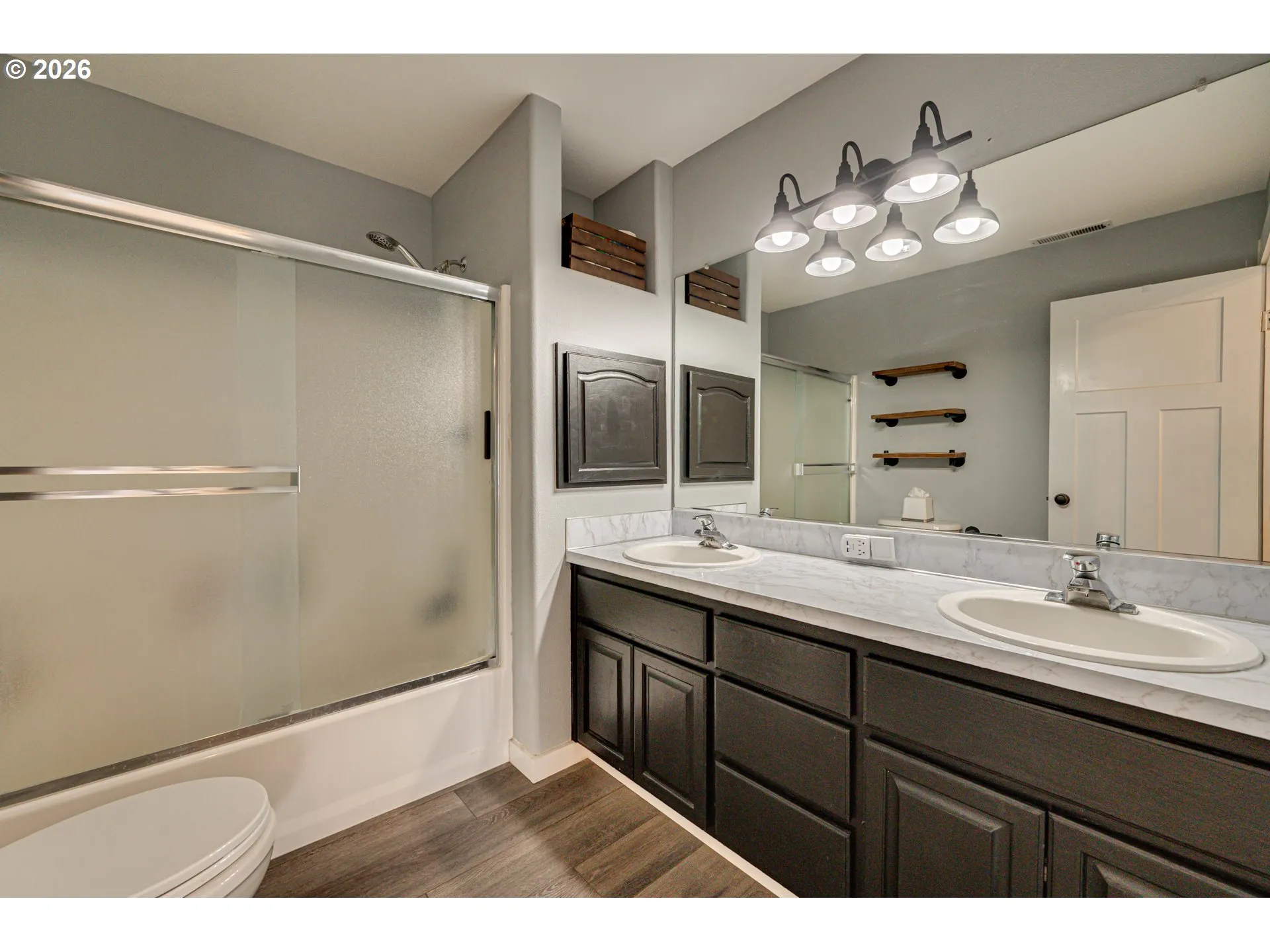 Bathroom-Hall
