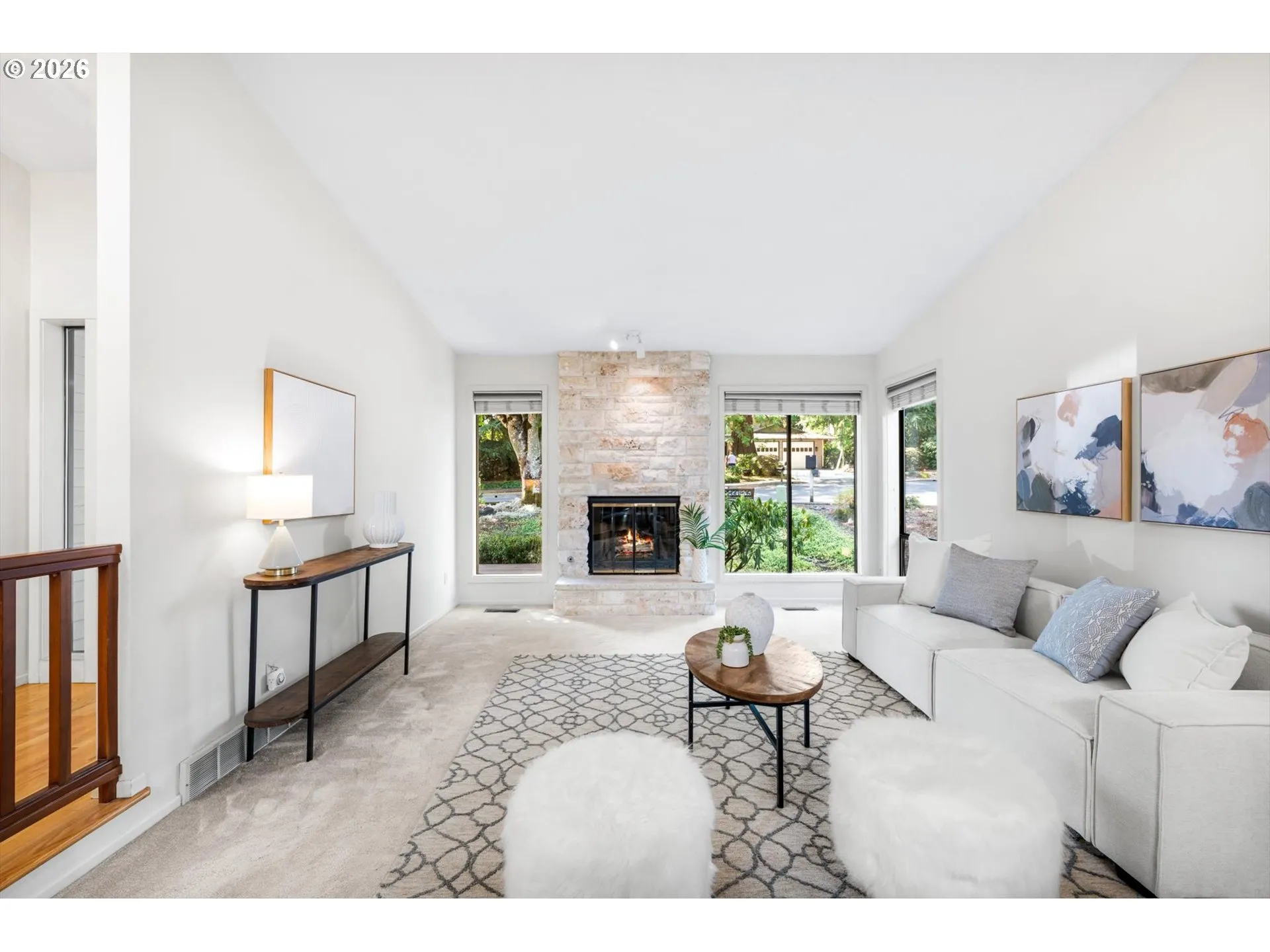 Living Room-Vaulted Ceilings