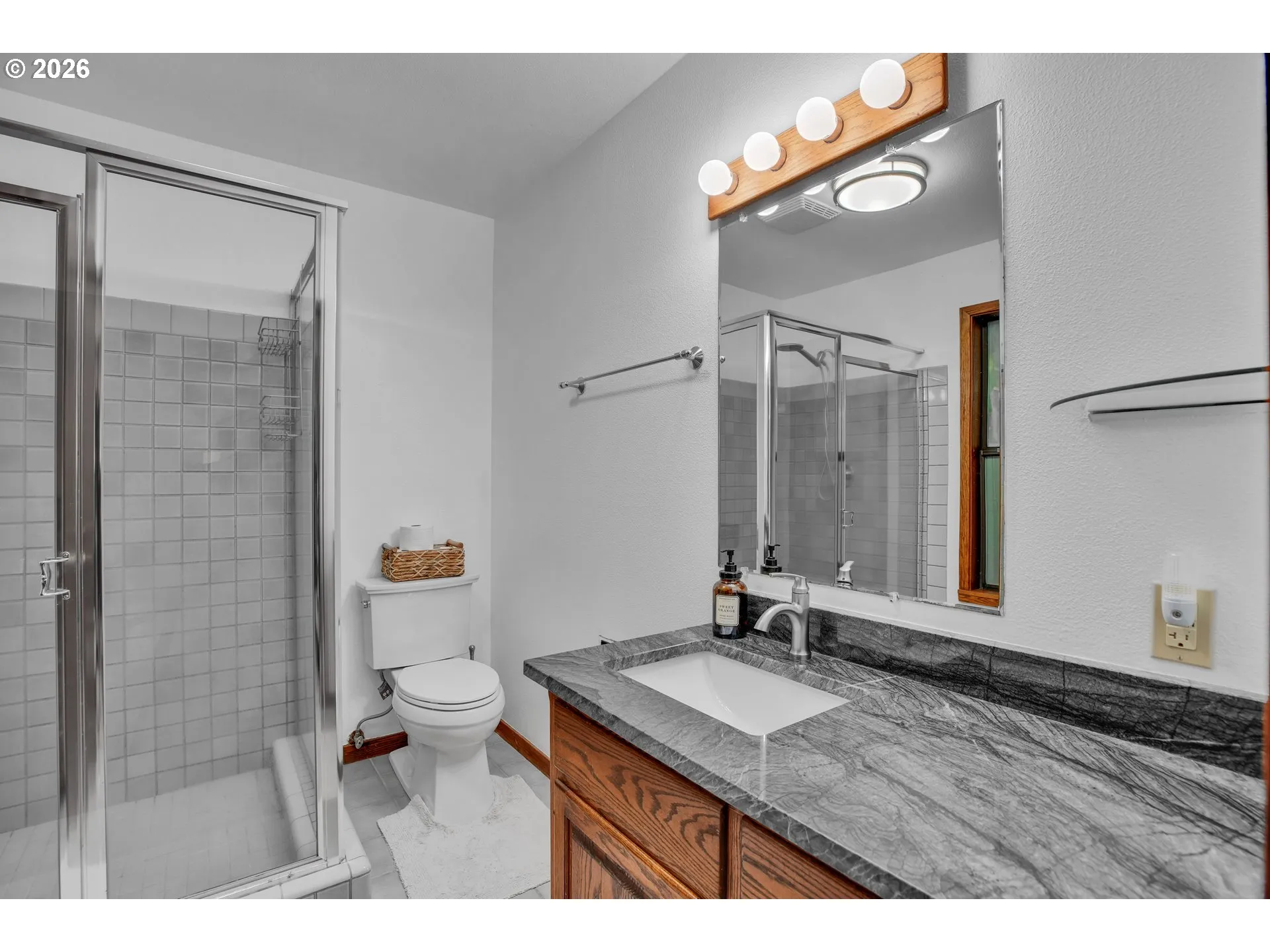 Primary Bedroom-Attached Bathroom