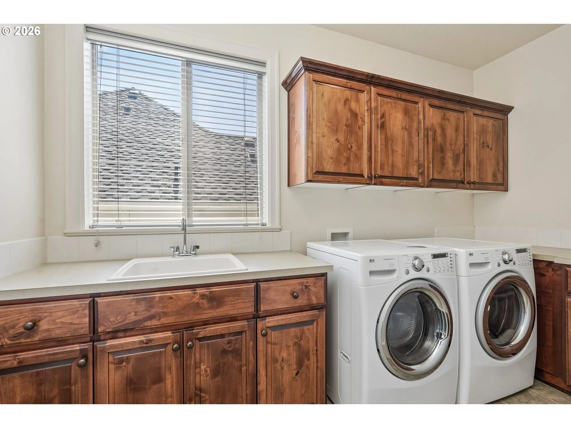 Laundry-Upper