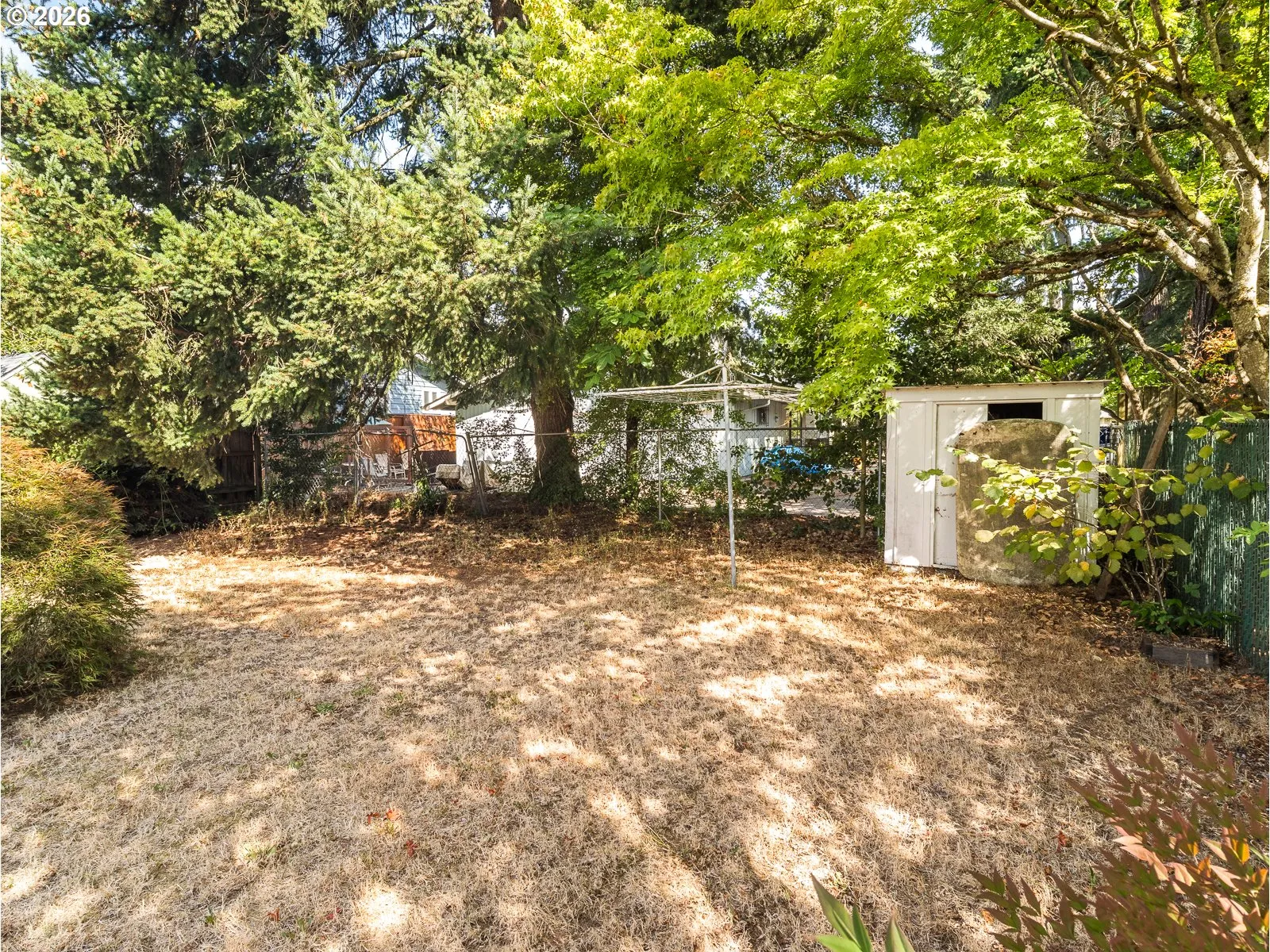 Yard-Back