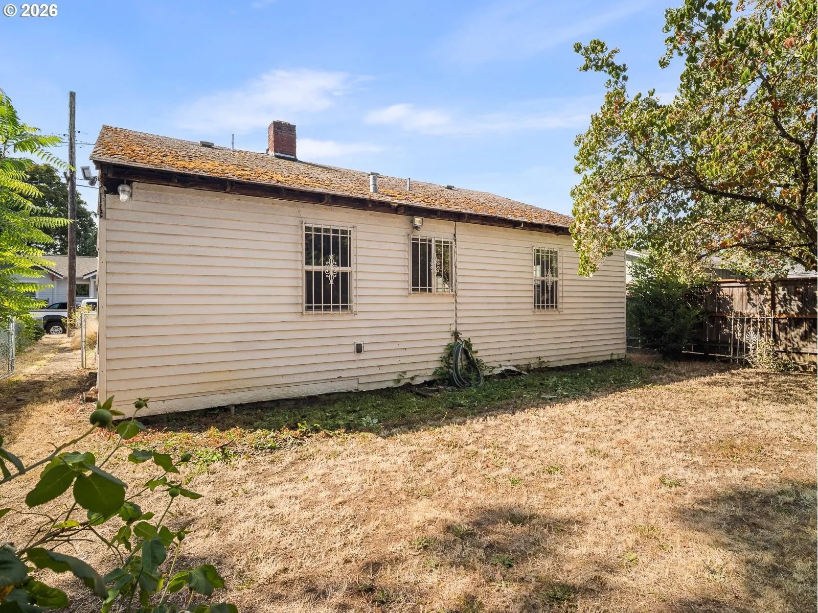 Yard-Back