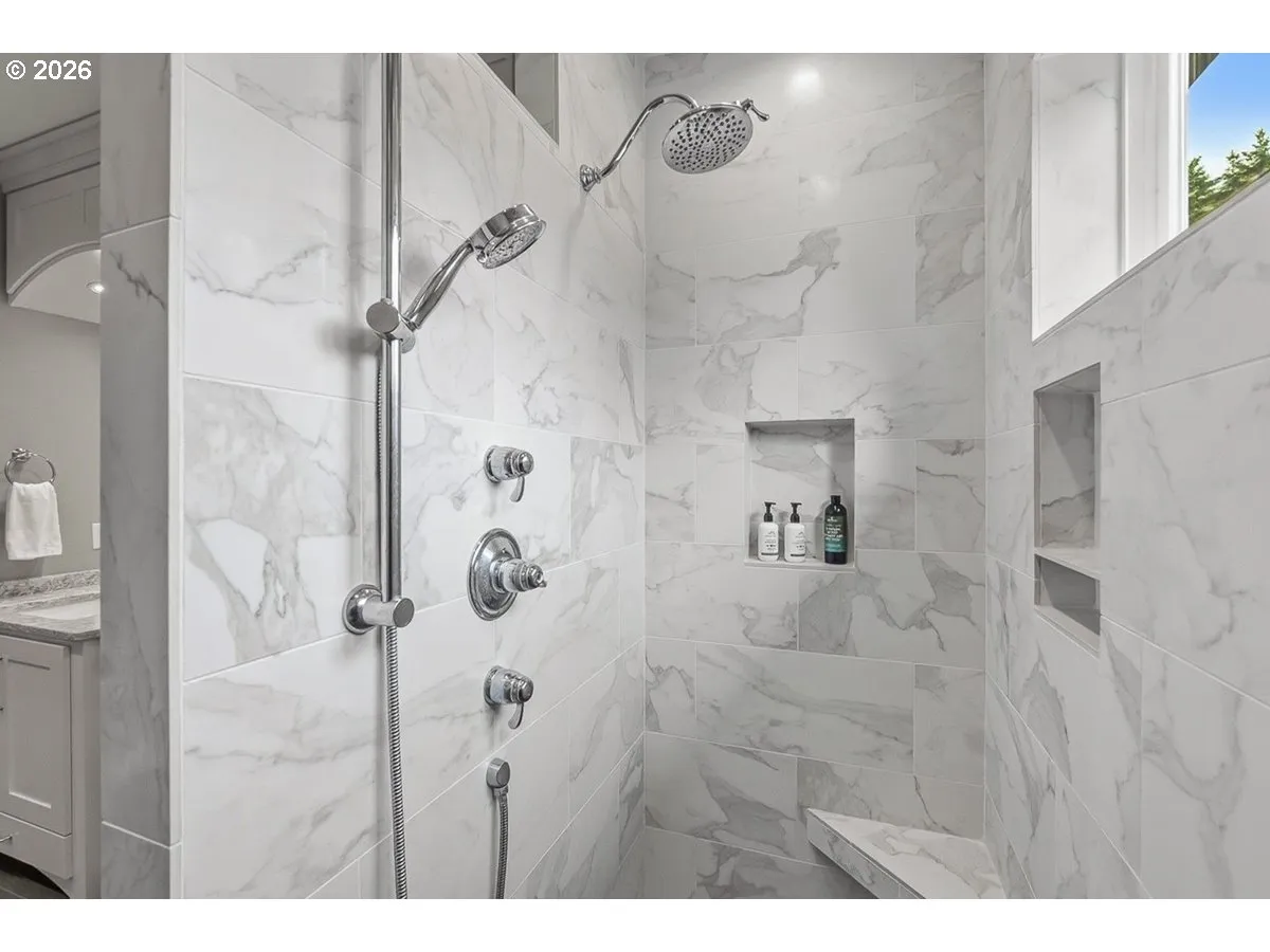 Bathroom, Attached-Walk in Shower