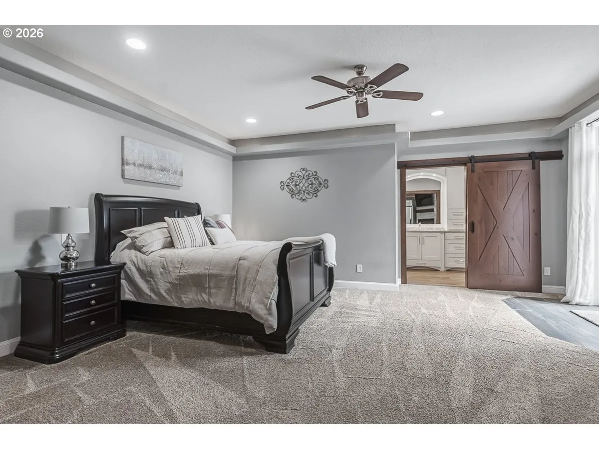 Bedroom, Primary-Main