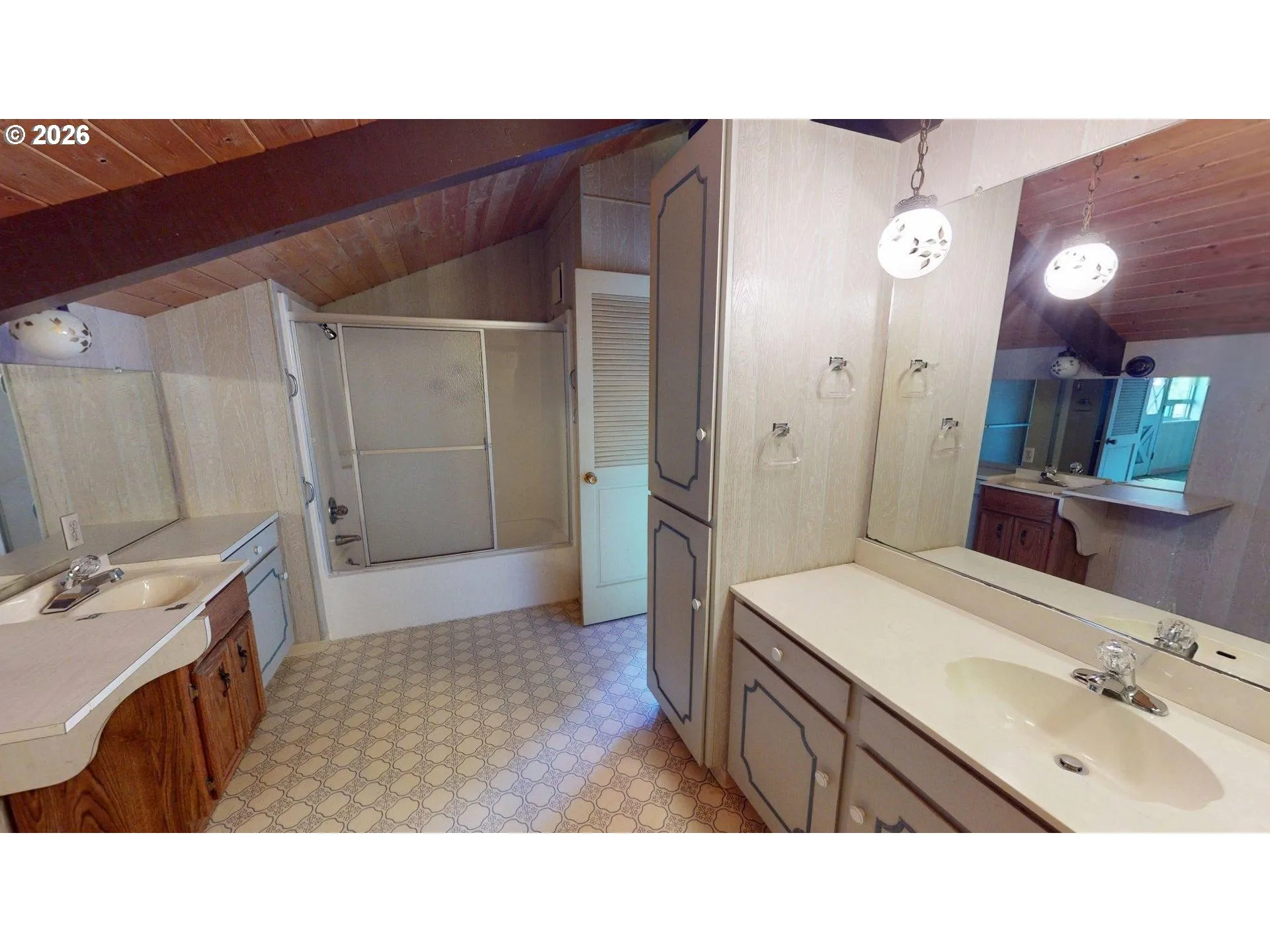 Owner's Suite Bathroom-Double Sinks
