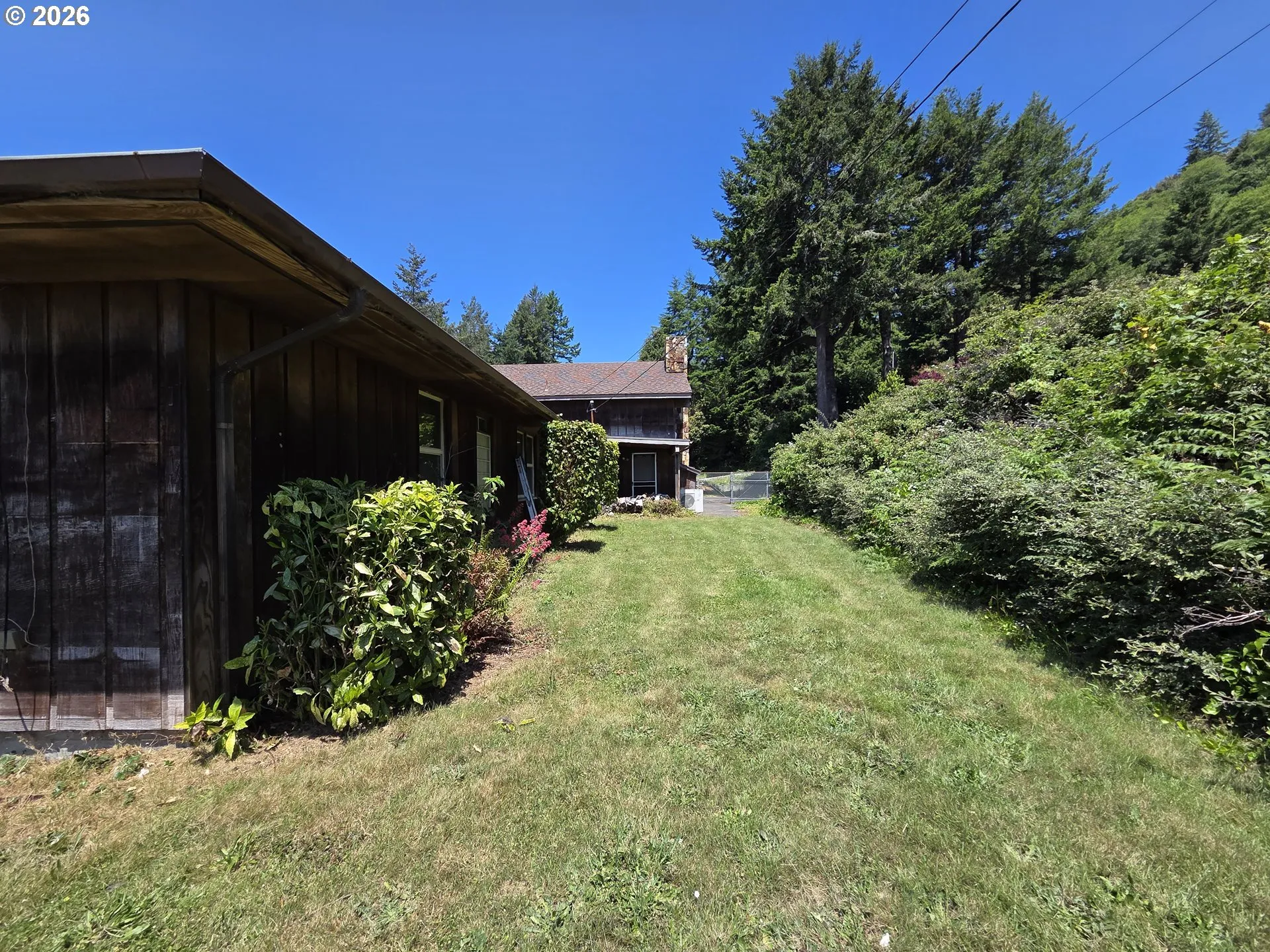 Yard-Back
