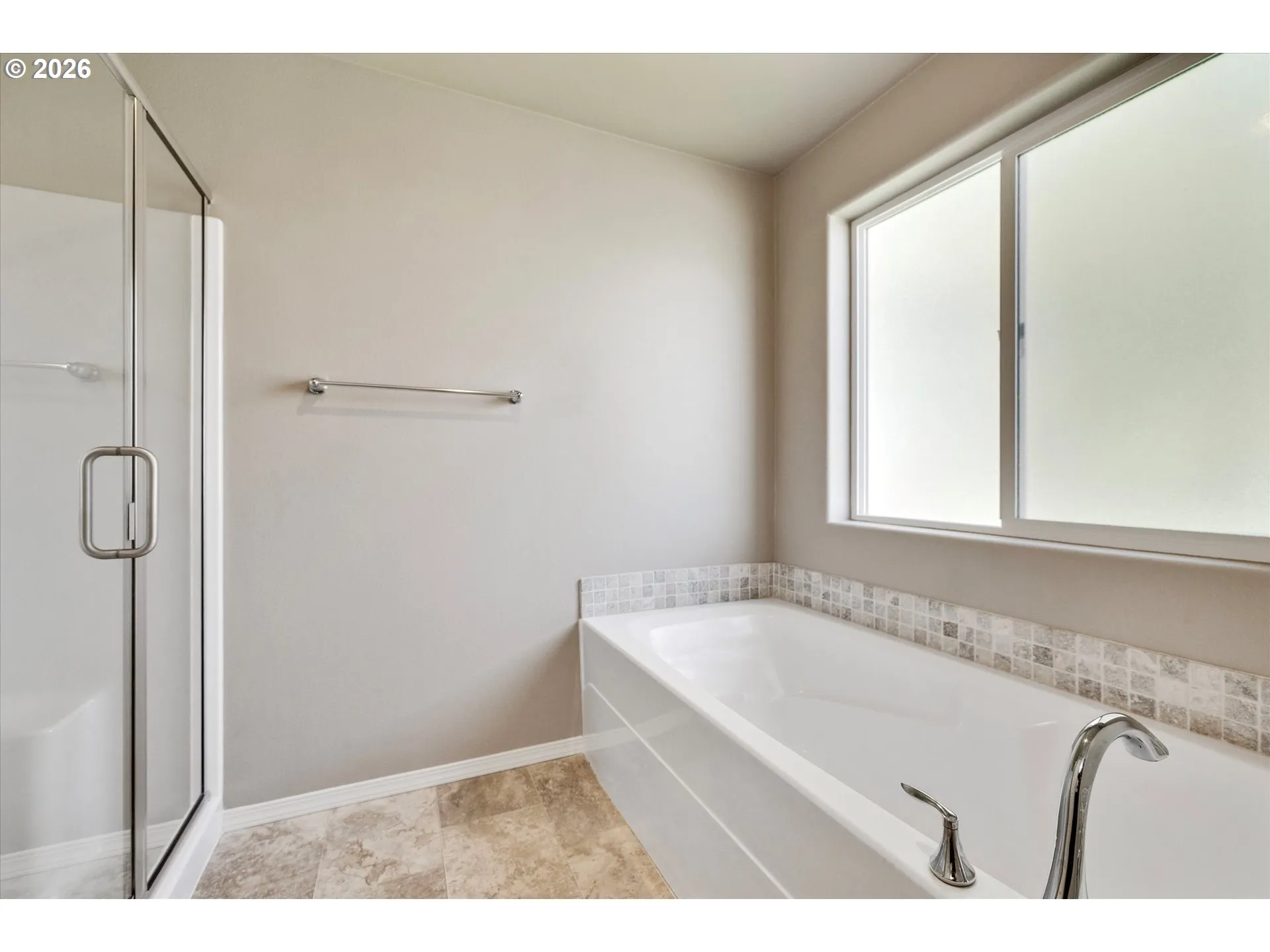 Bathroom-Walk in Shower