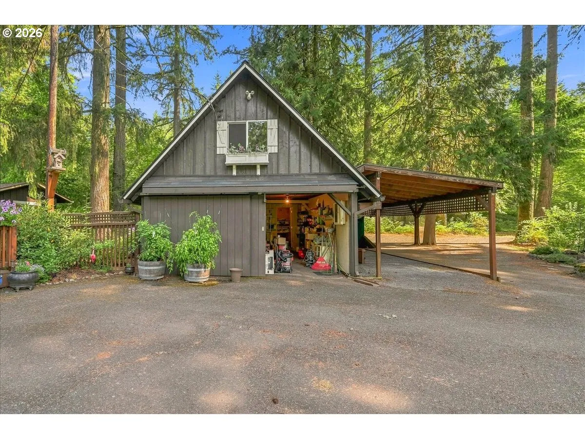 Garage-# 1