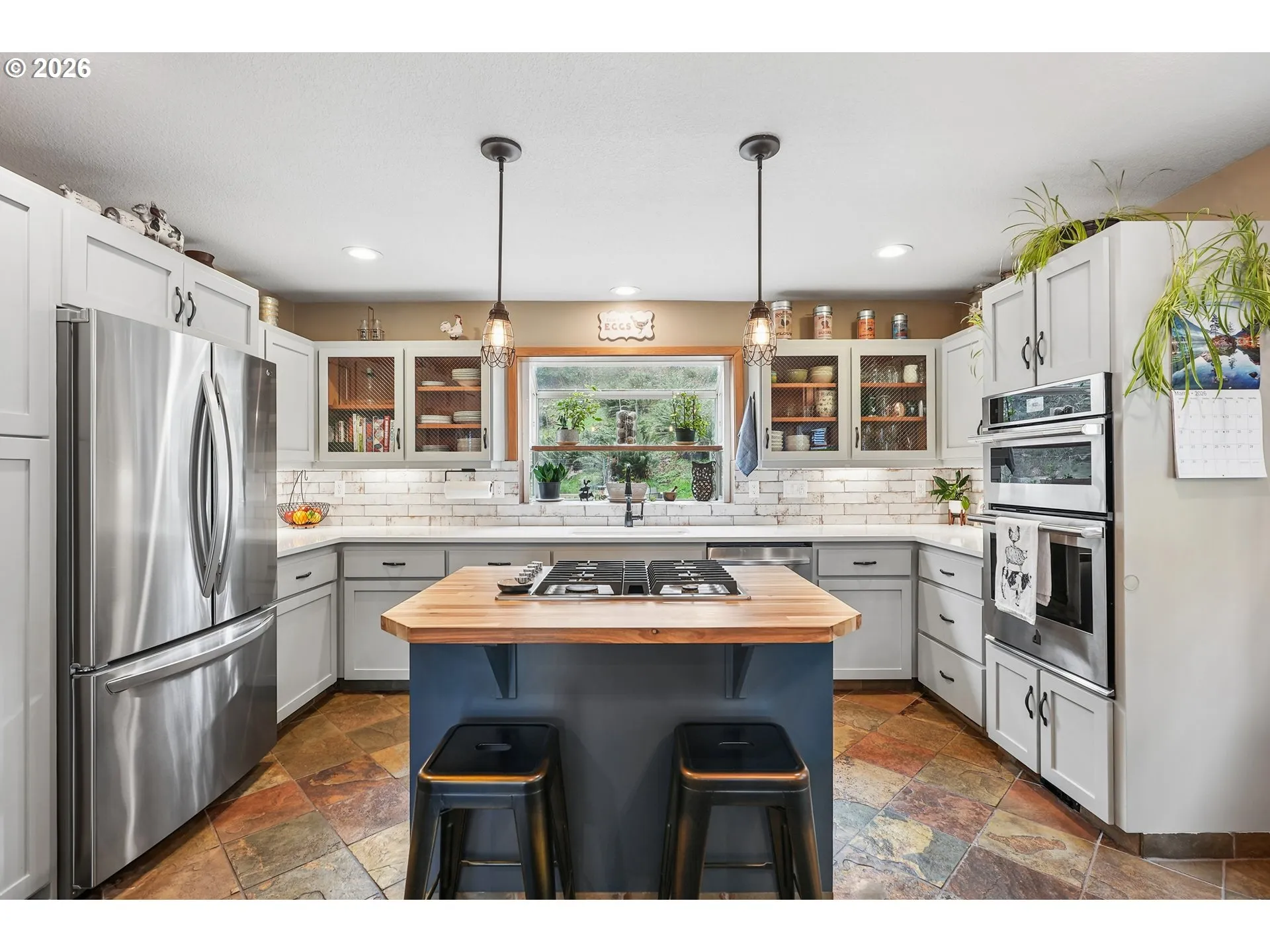 Kitchen-Cooking Island