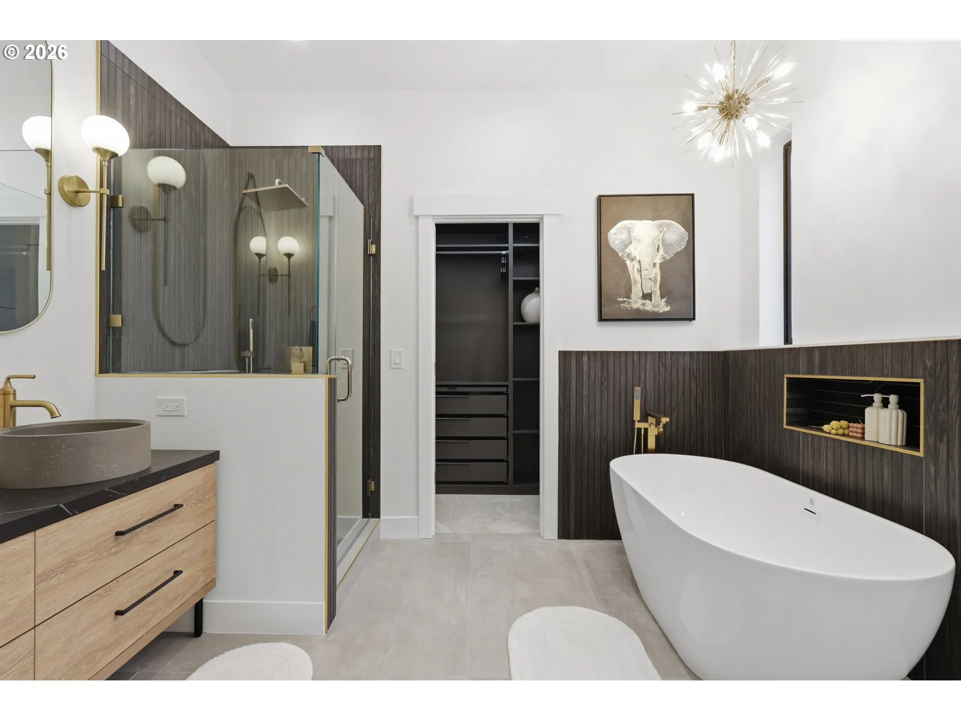 Bathroom-Upper