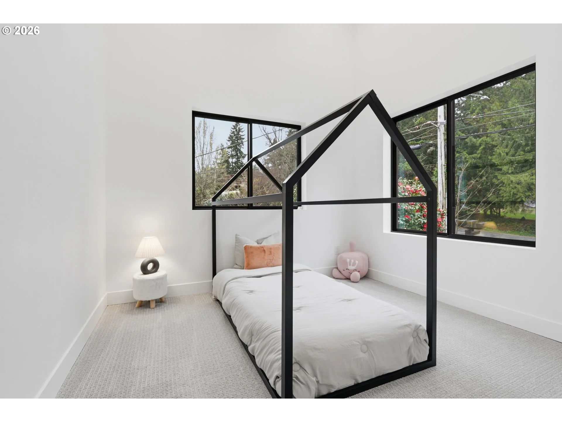 Bedroom-Upper
