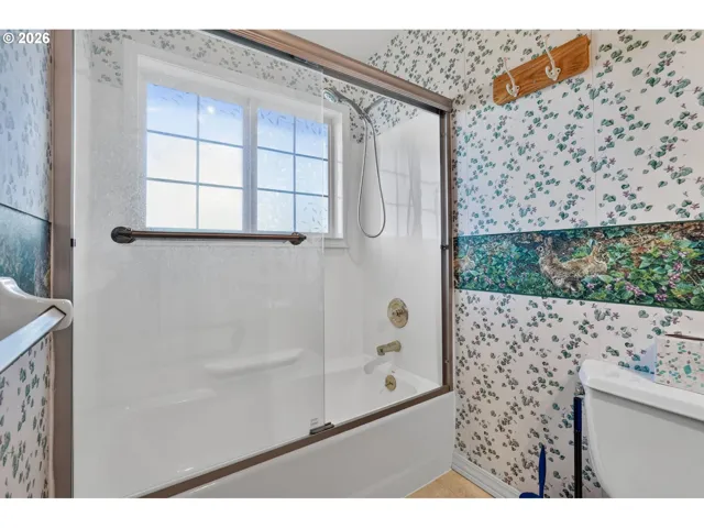 Owner's Suite Bathroom-Full Bathroom