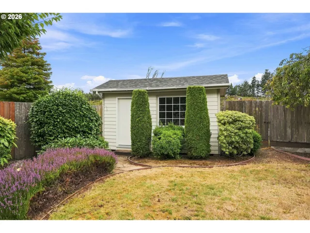 Shed