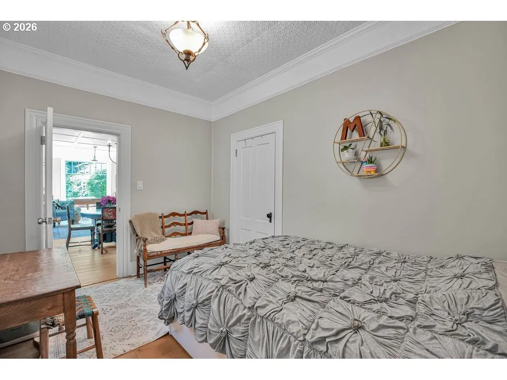 Bedroom-Main