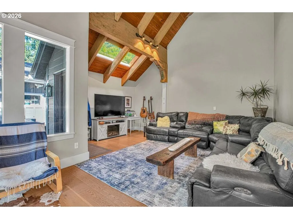Family Room-Ceiling Fan