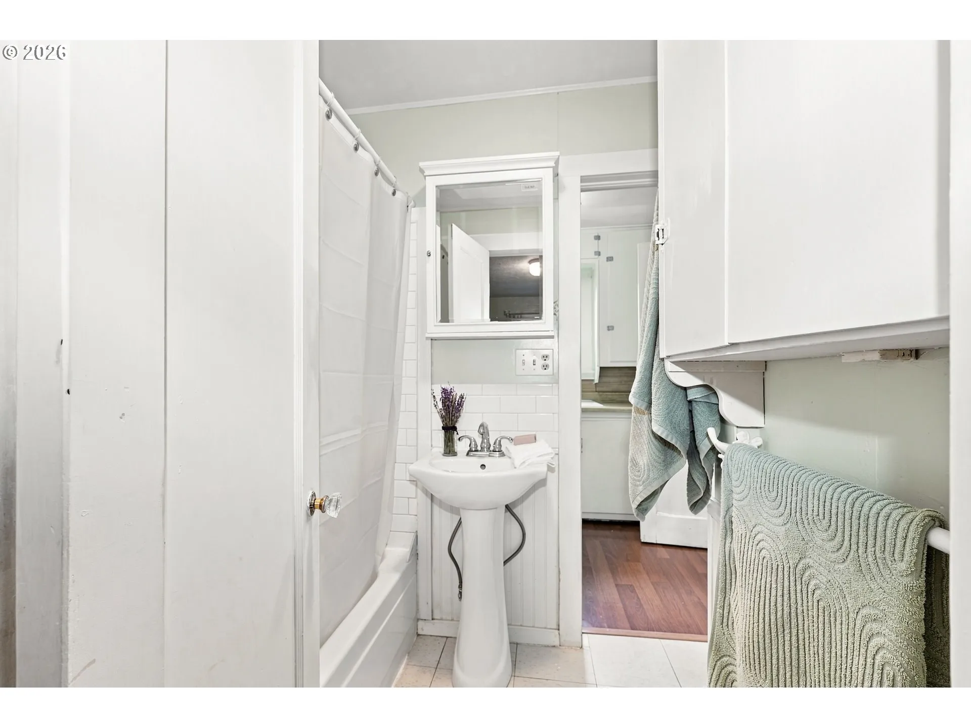 Bathroom, Attached