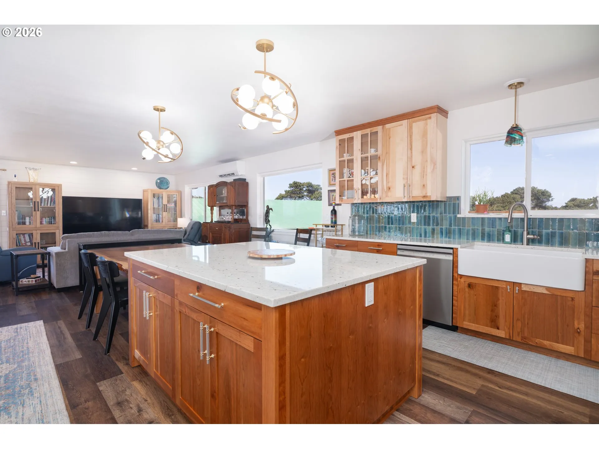 Kitchen-Island